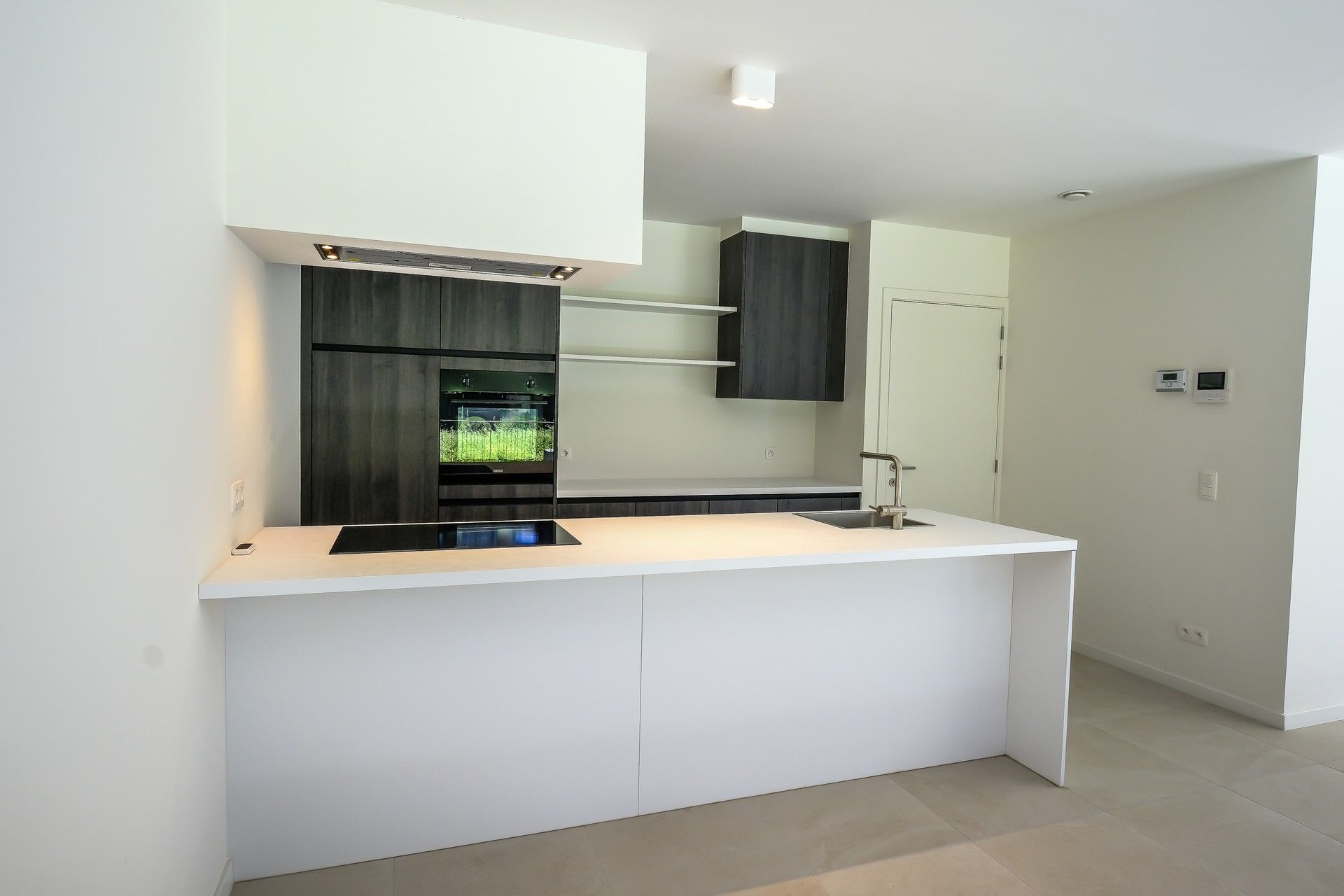 Nieuwbouwappartement met 2 slaapkamers in het charmante Oud-Rekem foto 3