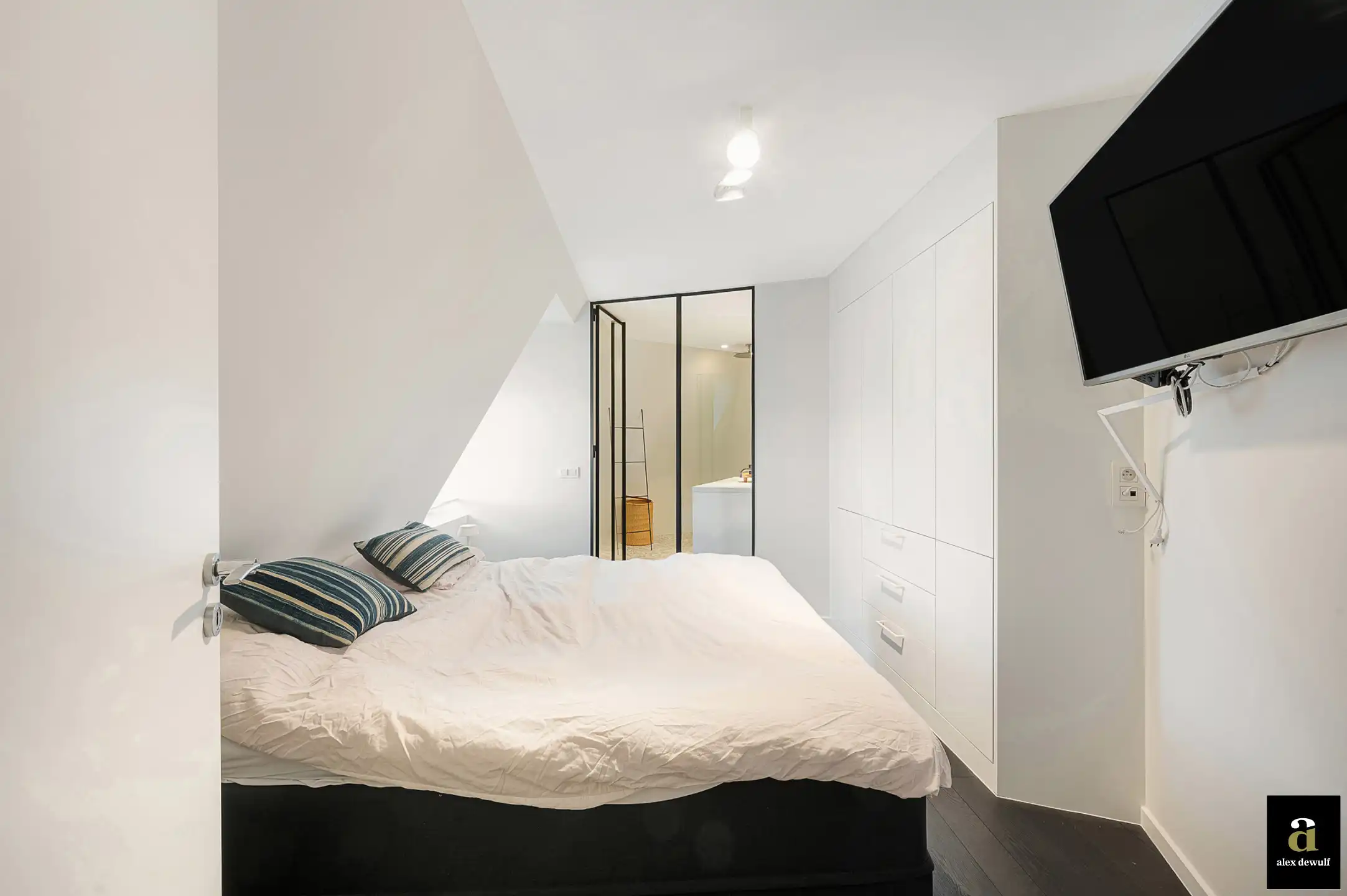 Unieke penthouse van 298 m² vlakbij de zee foto 30