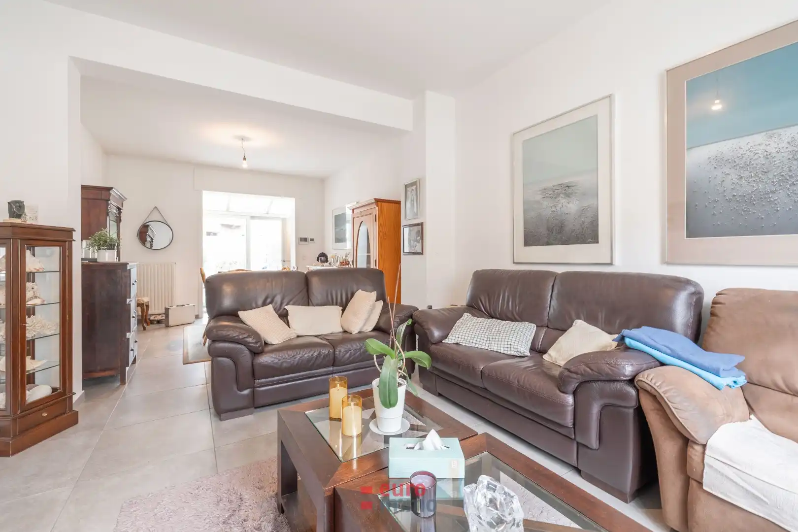 Lichtrijk gerenoveerd appartement in het hart van de stad! foto 2