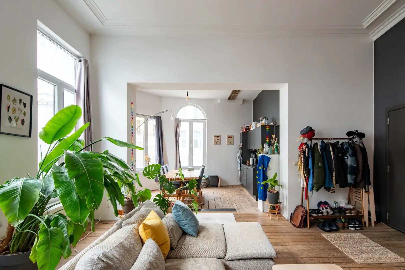 Super leuk 2 slaapkamer appartement op centrale ligging! foto 4