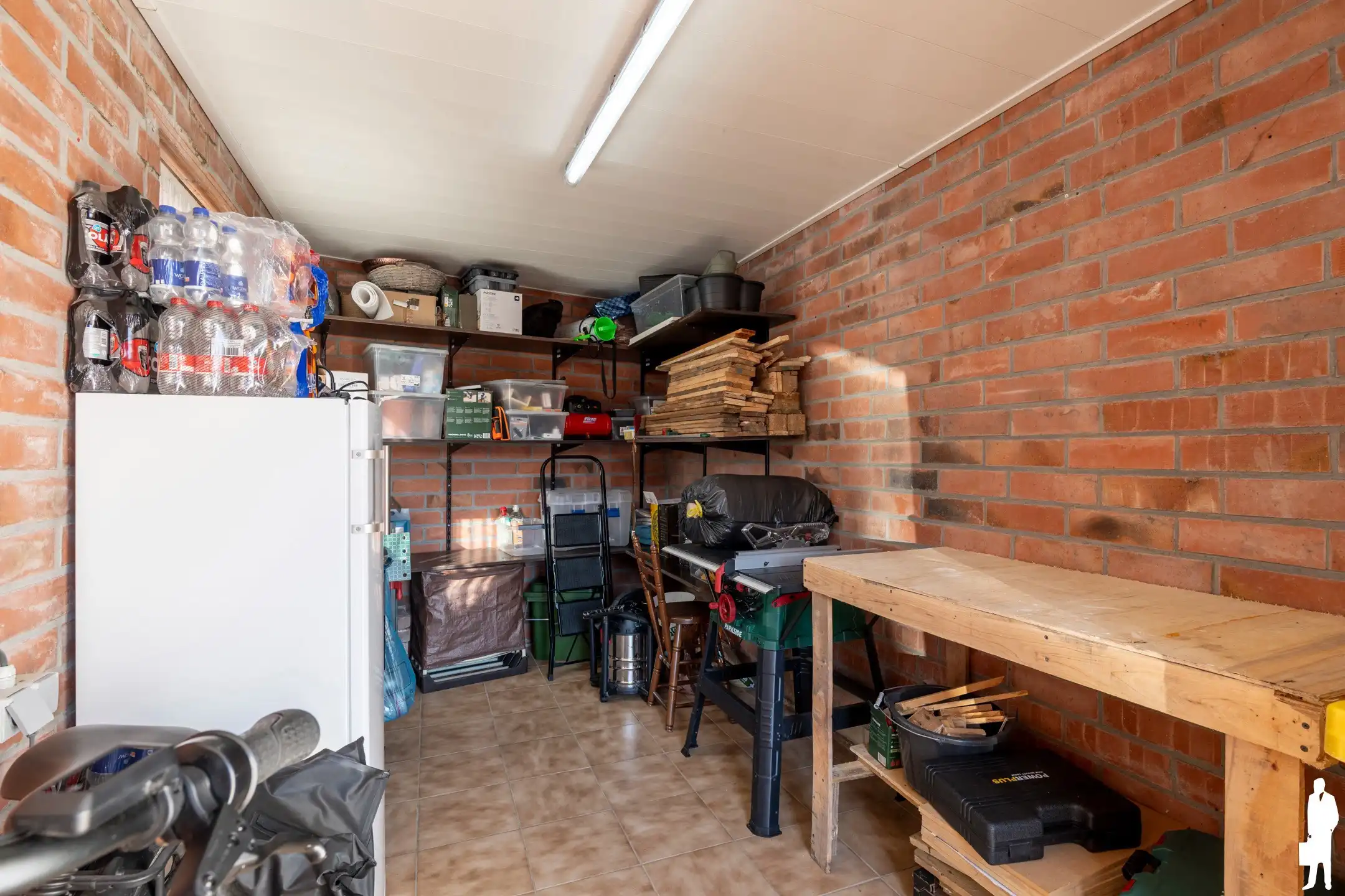 Uitstekend ruim appartement met 2 grote slaapkamers en terras foto 26