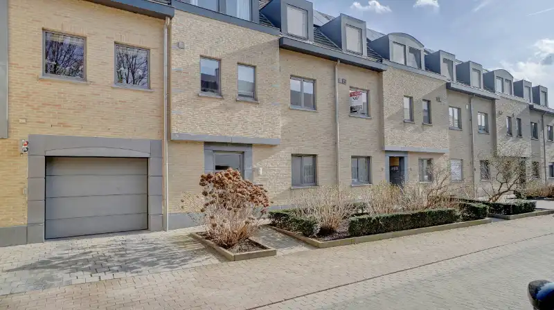 Ruim 3 slaapkamer appartement van 130m² met terras 14m² op zuid-oosten foto 19