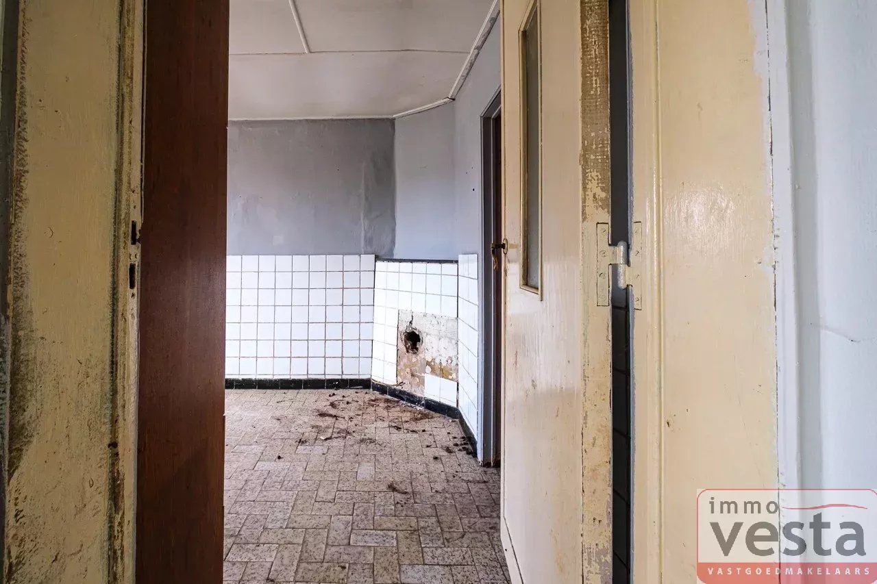 Te renoveren woning foto 5