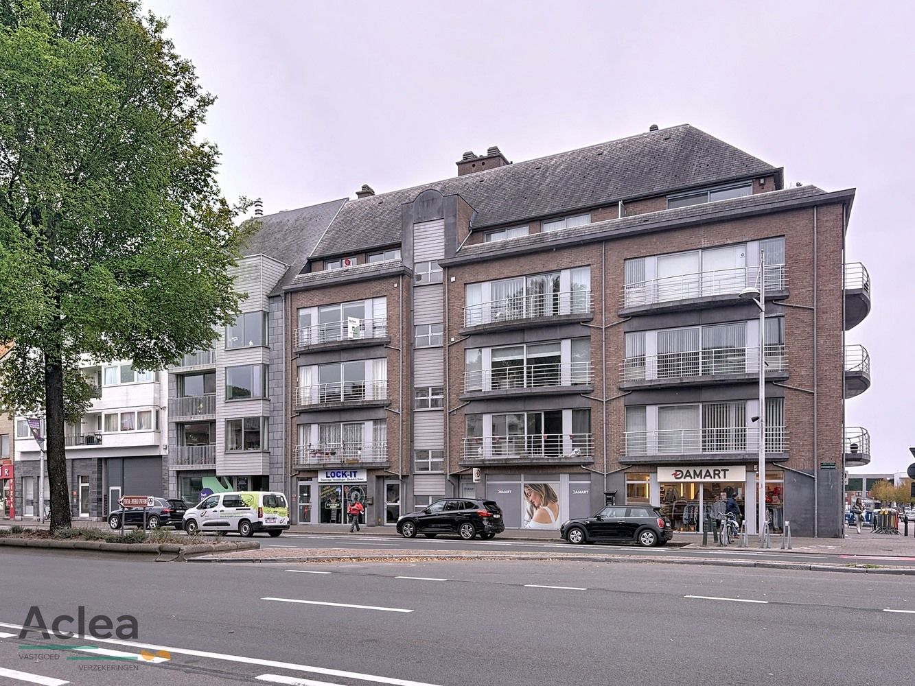 Appartement in centrum Eeklo met garage foto 2