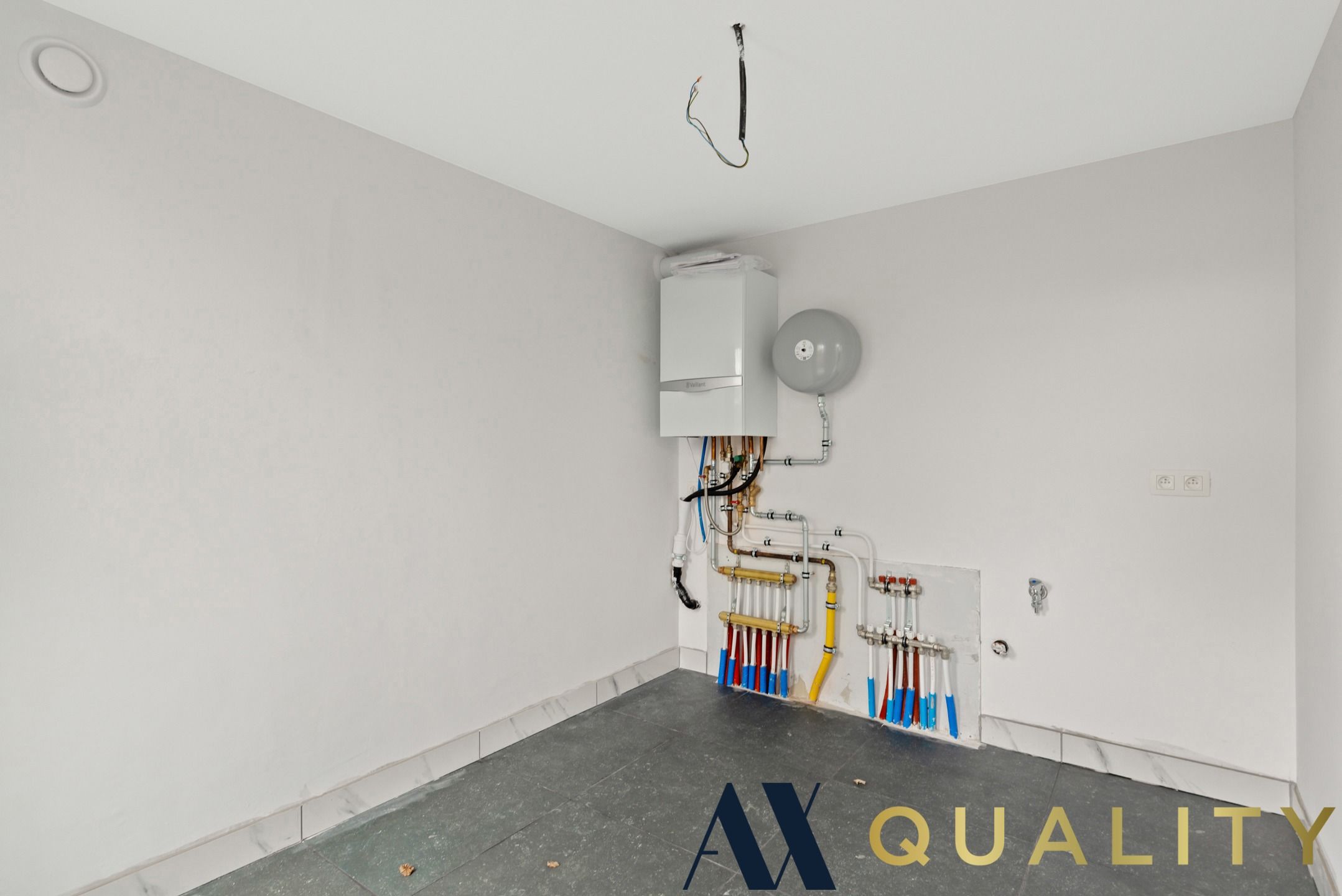 IN OPTIE!!! Gerenoveerde woning nabij het centrum van Bornem foto 5