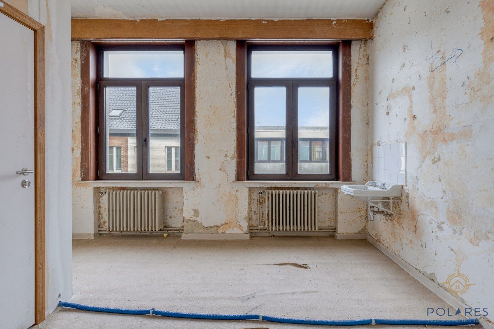 Zeer groot kantoorpand in de winkelstraat van Vilvoorde foto 23