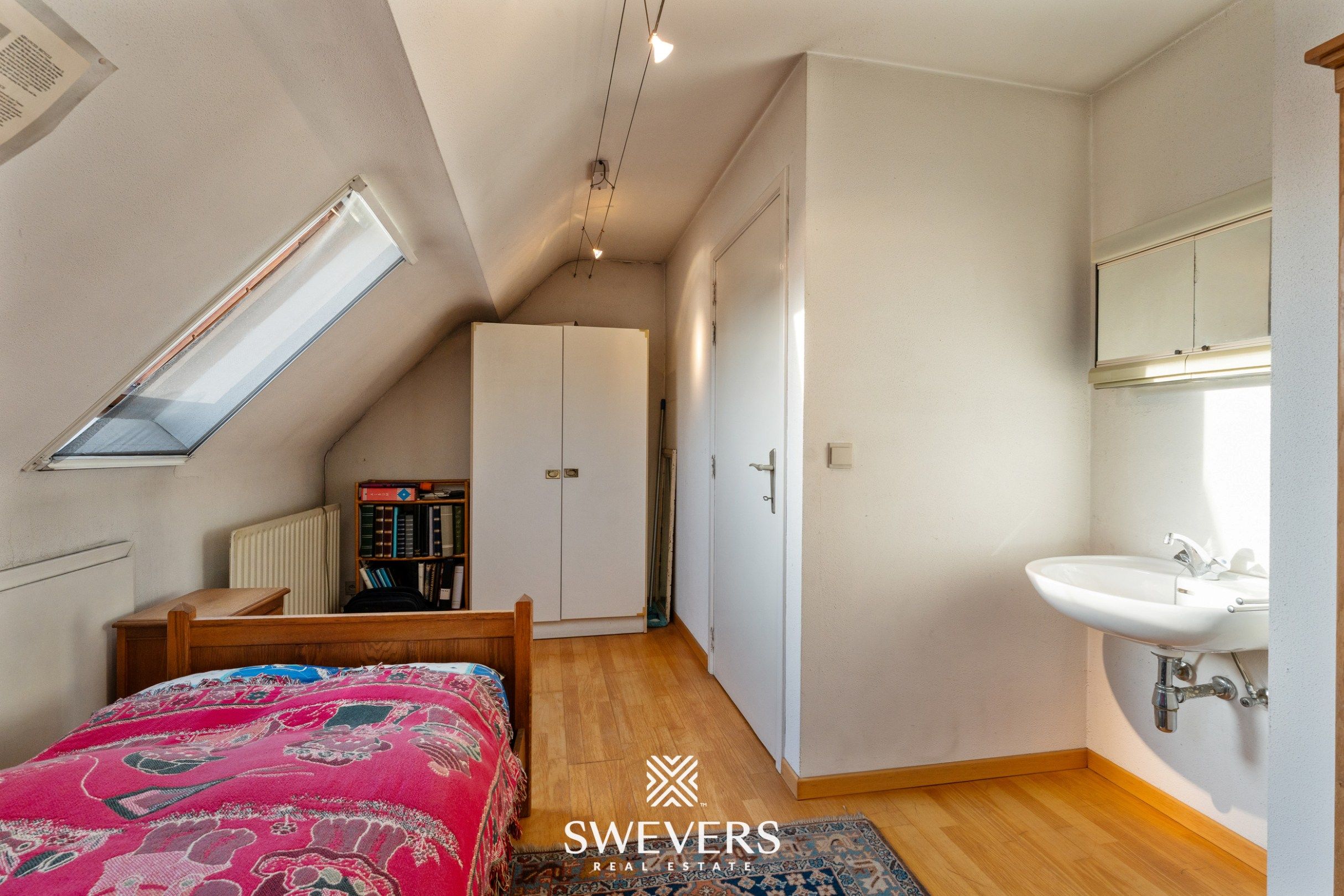 Op te frissen gezinswoning met werkplaats in centrum Helchteren foto 26