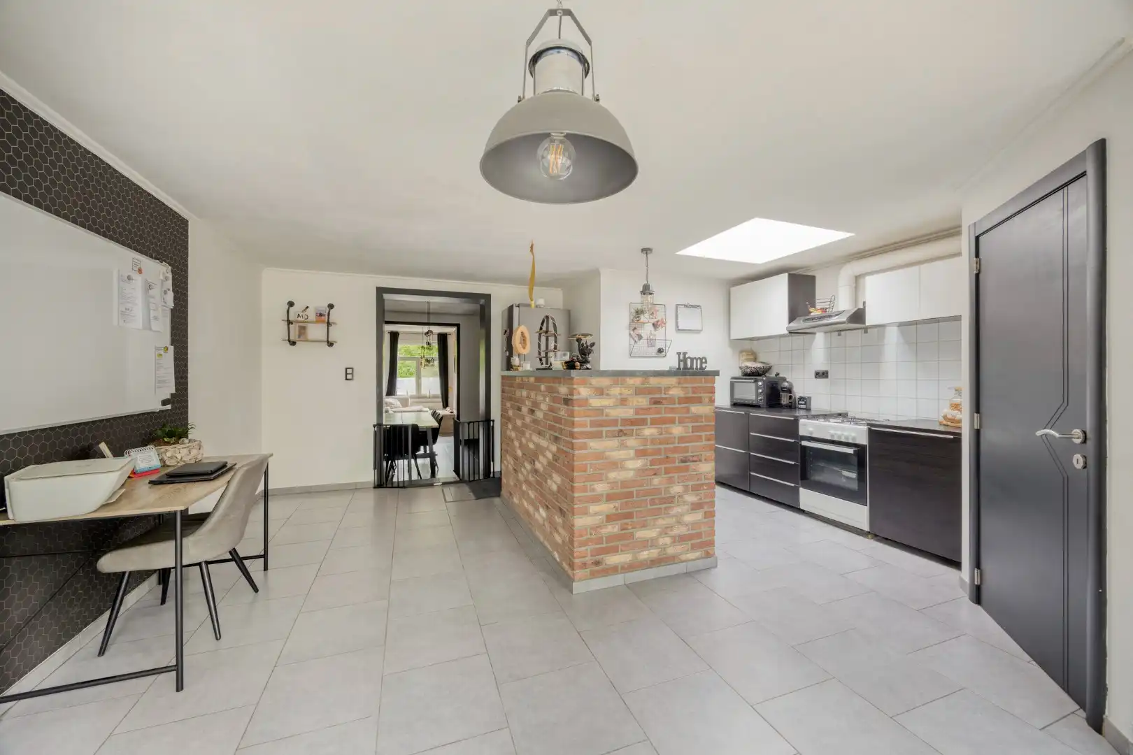 Gerenoveerde woning met 4 slaapkamers en tuin - centrum Tongeren foto 10
