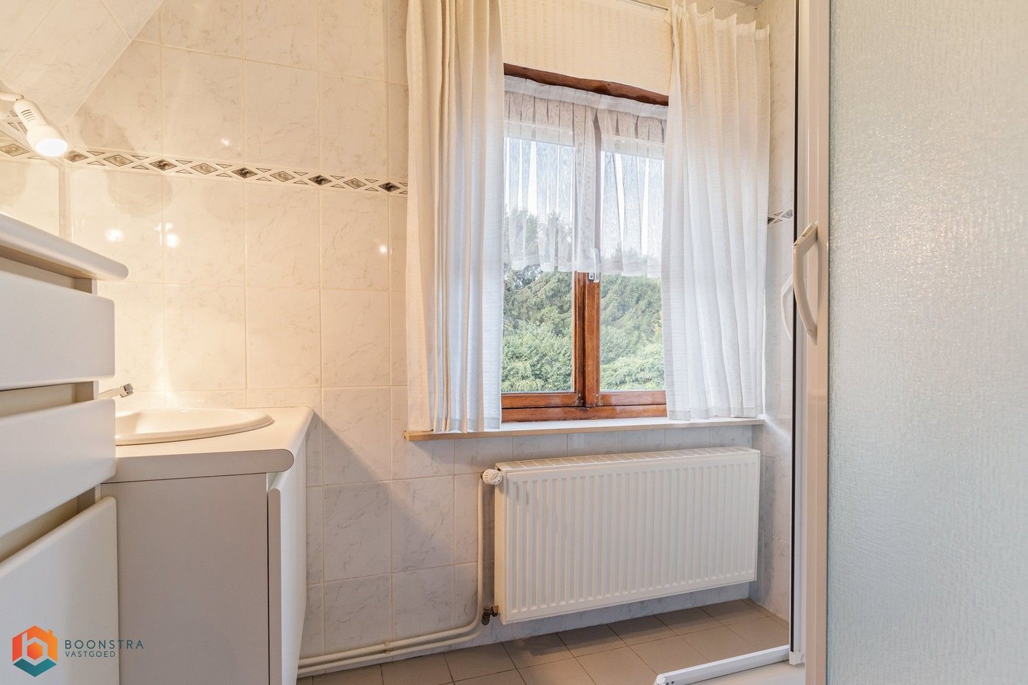 Woning met 3 Slpkrs en leuke tuin op een uitstekende locatie te Heist-op-den-Berg foto 14