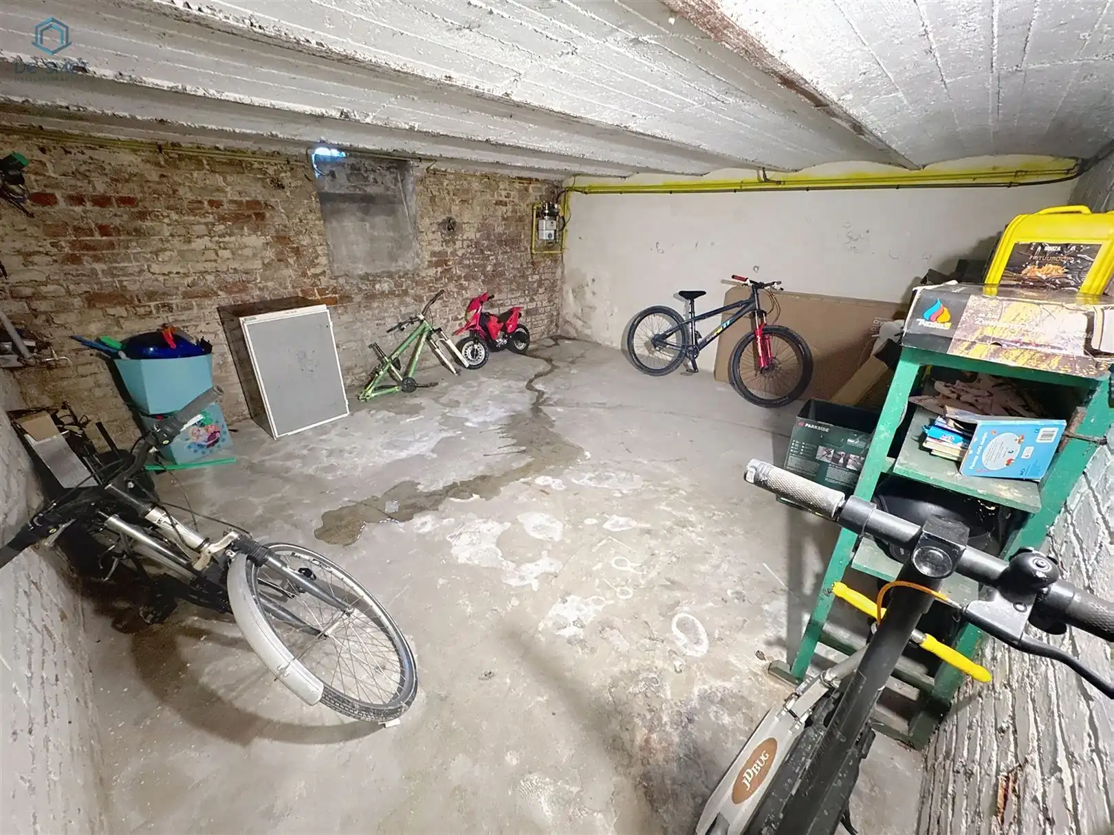 Op te frissen woning met 4 slaapkamers en stadstuintje vlak bij het centrum van Geraardsbergen foto 21