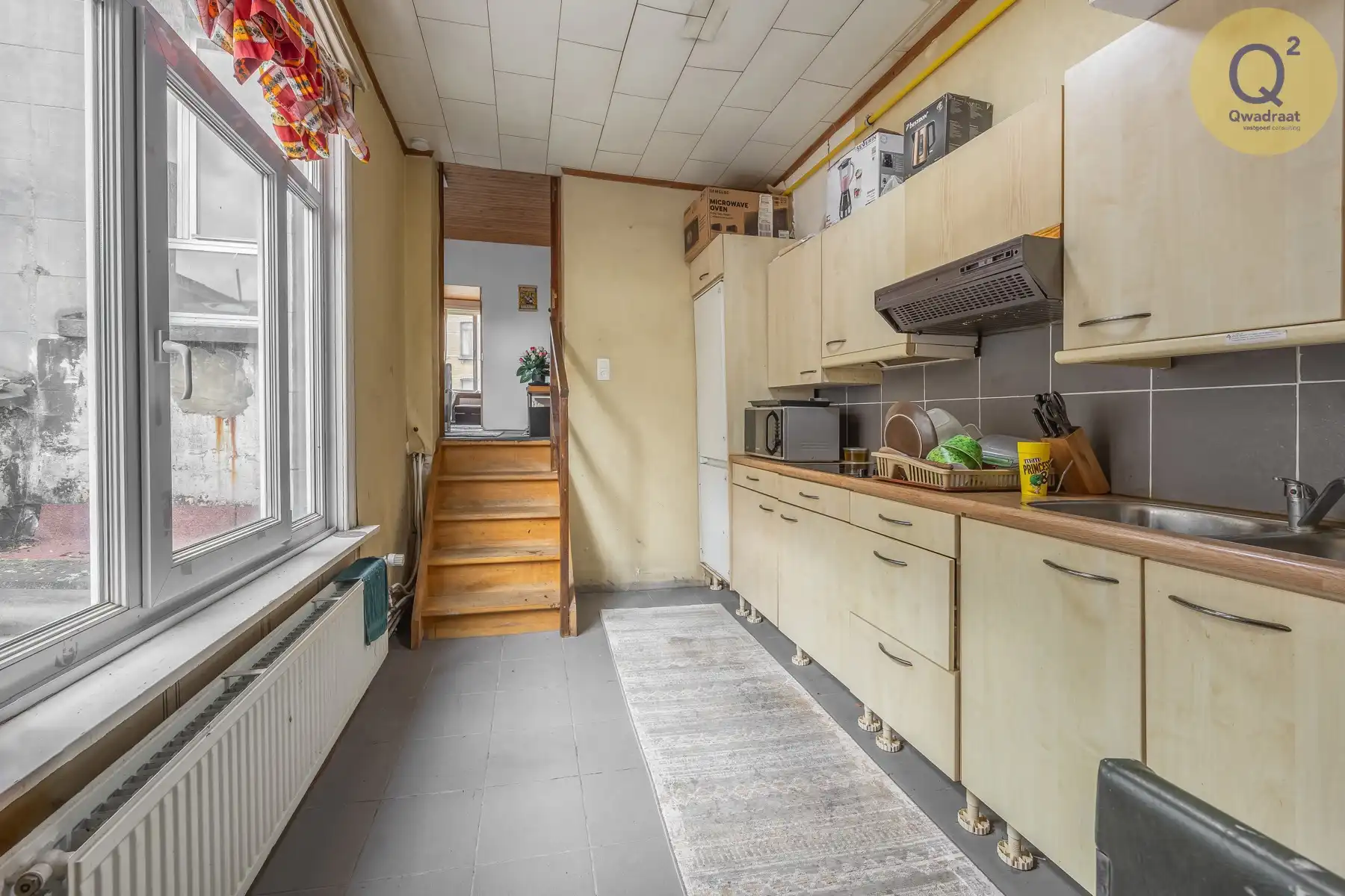 huis met 6 slpks, 2 badkamers, 2 keukens en stadstuintje foto 11