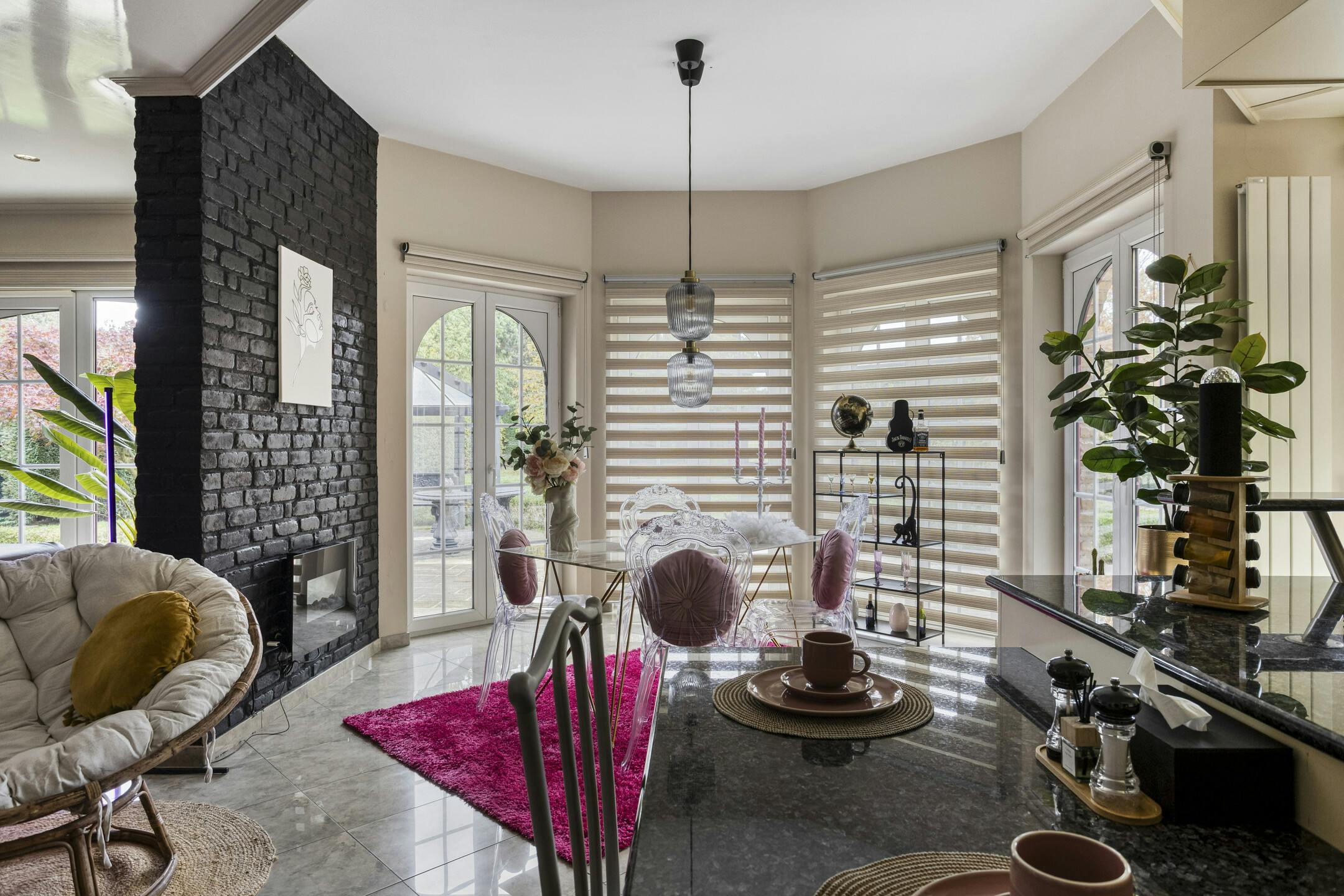 Gelijkvloerse villa op een centrale locatie in Brussegem foto 4