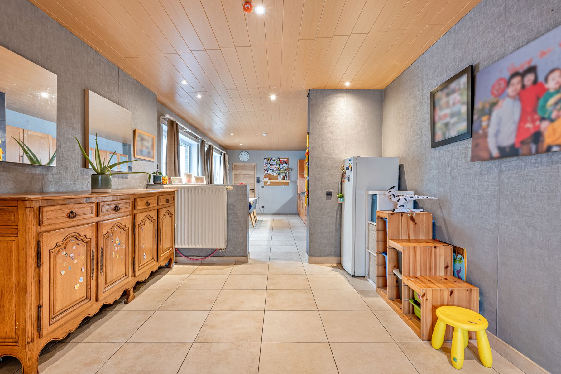 Instapklare woning met 5 slaapkamers en tuin op topligging foto 6