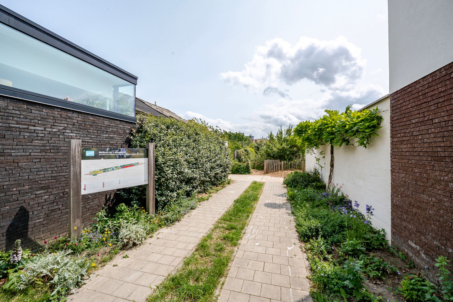 Charmante stadswoning met loods foto 30