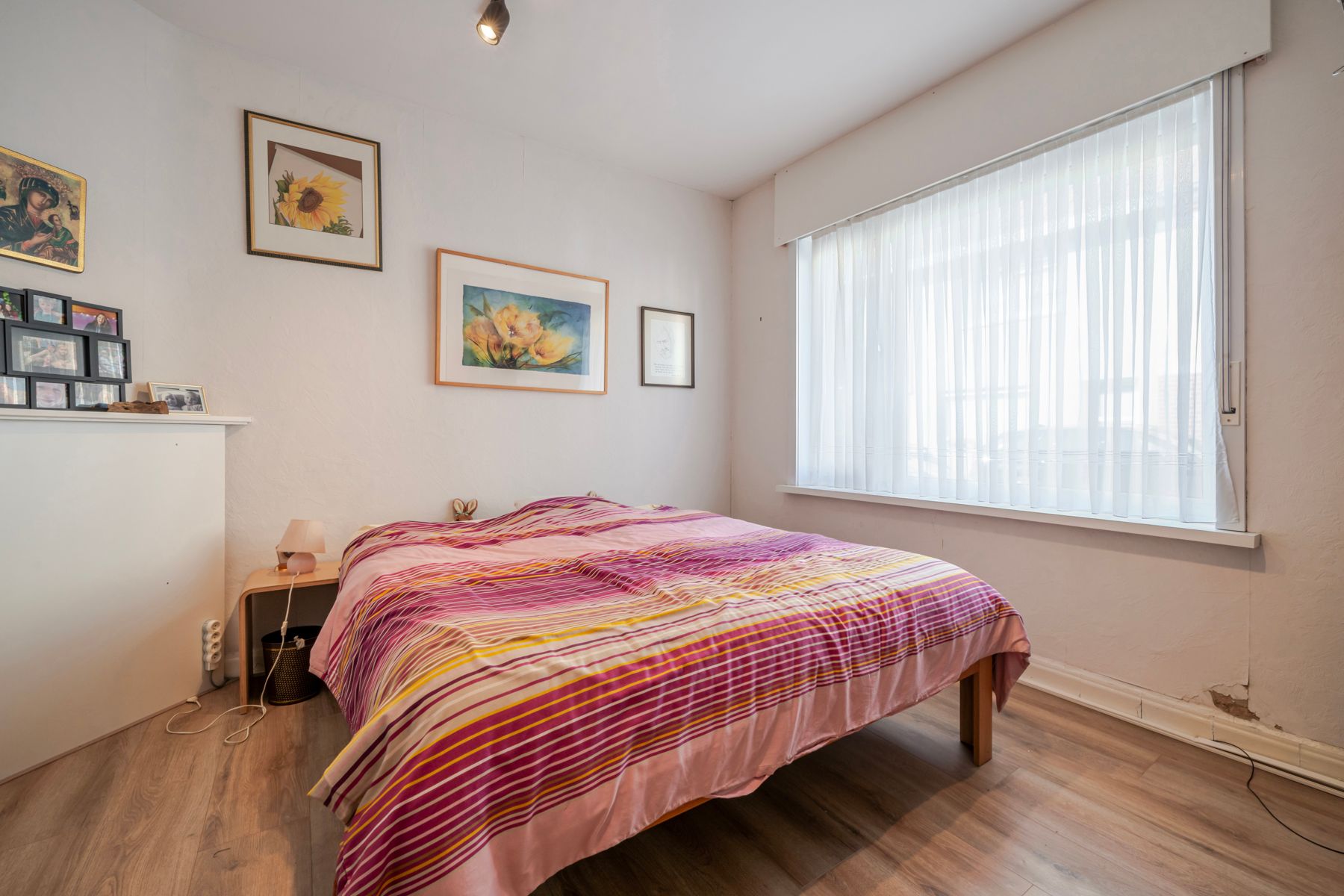 Woning met tuin en doorgang achteraan foto 11
