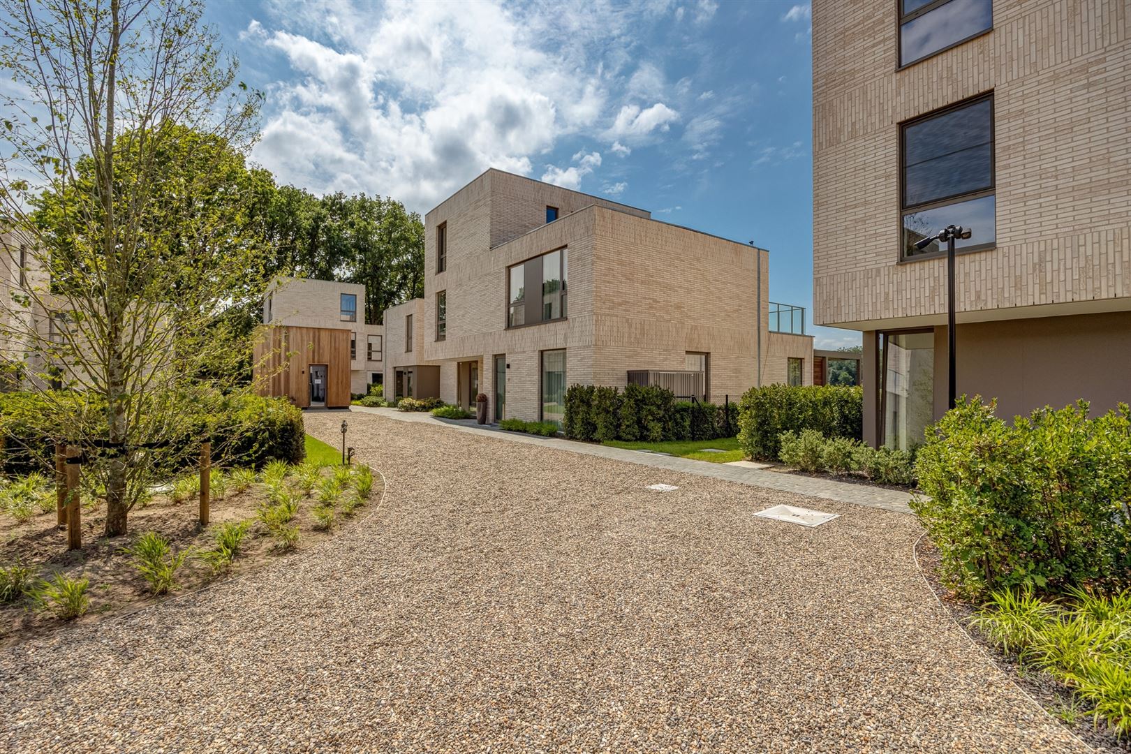 Wonen in het groen van 's-Gravenwezel stijlvol, duurzaam en rustgevend foto 4