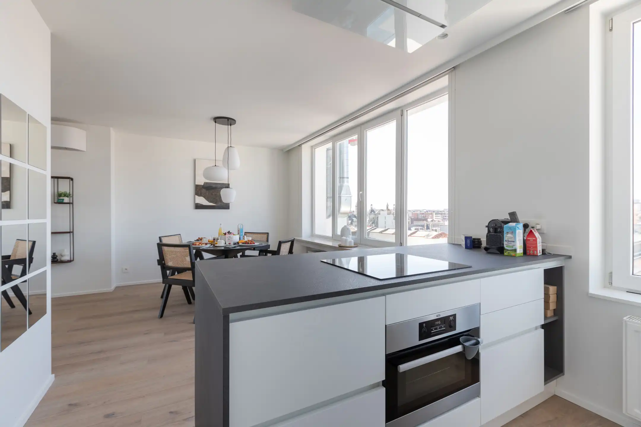 Centrum: Gemeubileerd appartement met 1 slaapkamer! foto 5