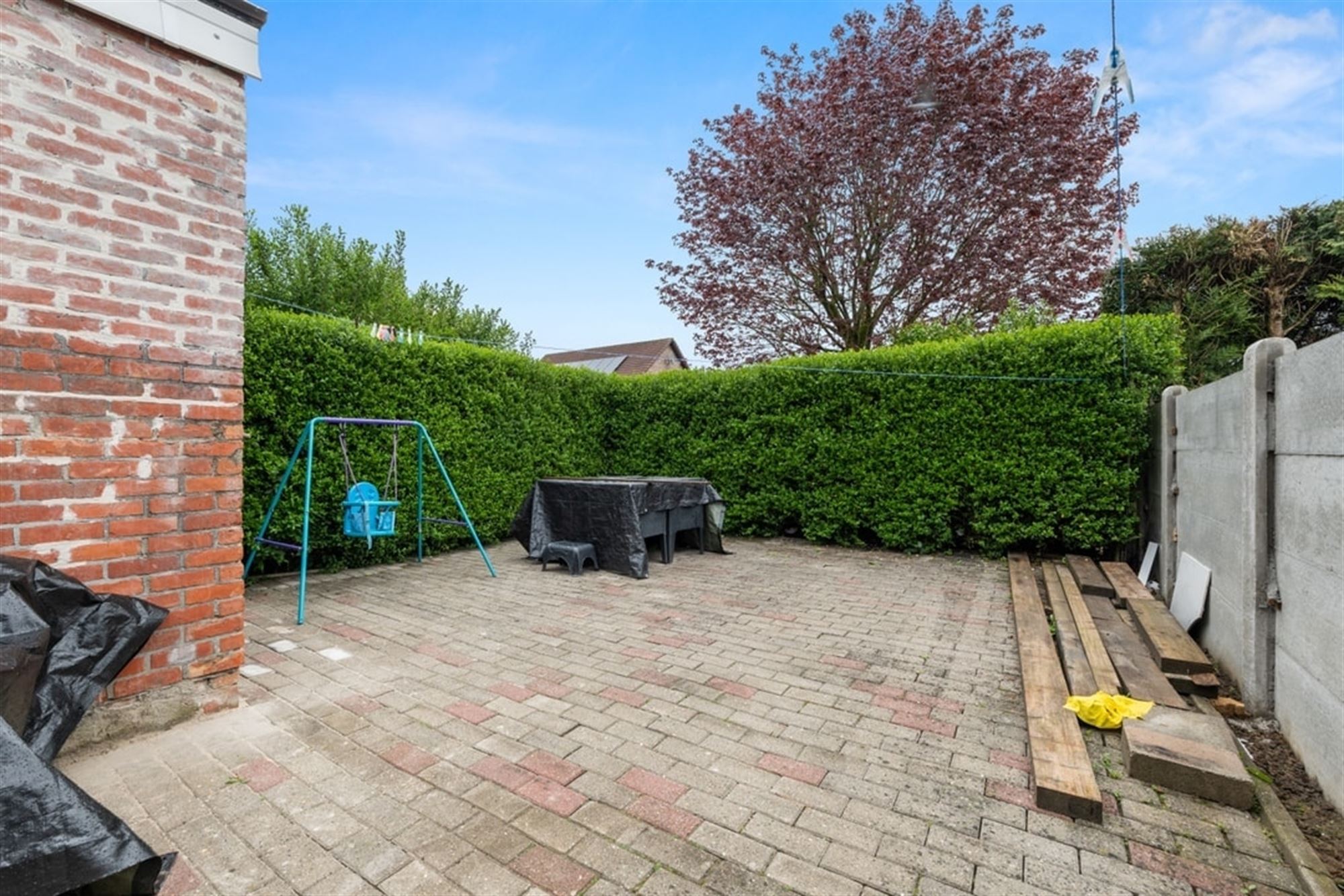 GOED ONDERHOUDEN RIJWONING AAN DE STADSRAND VAN SINT-TRUIDEN  foto 22