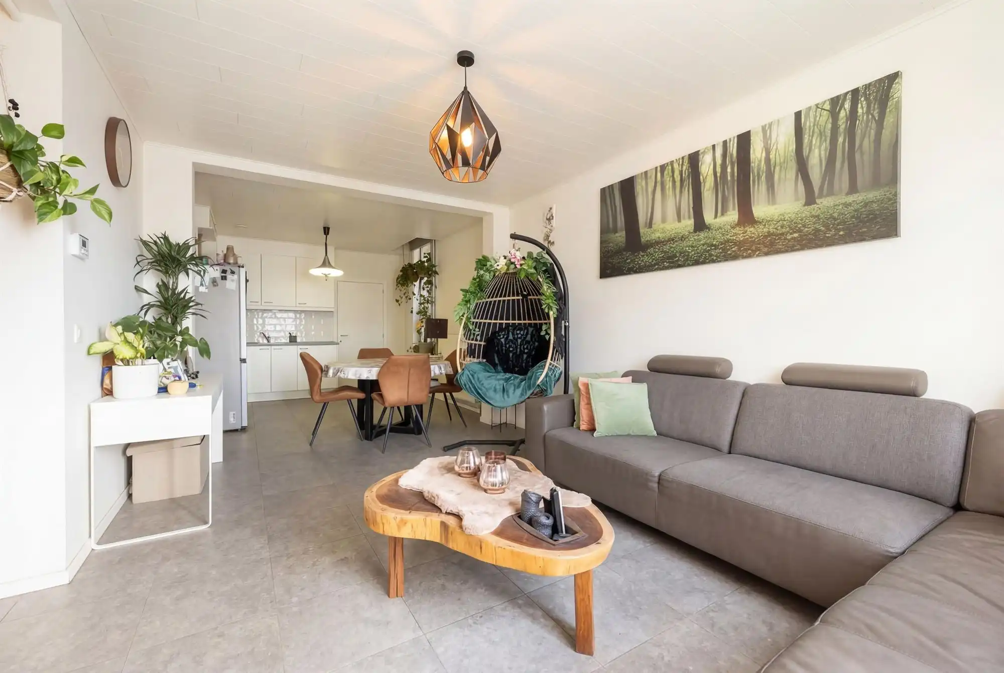 Gelijkvloersappartement met 2 slaapkamers en garagebox foto 4