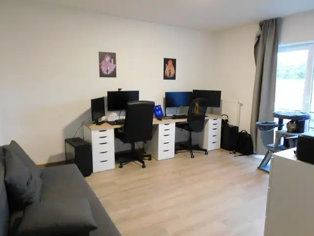 Rustig gelegen, energiezuinig appartement met carport foto 9