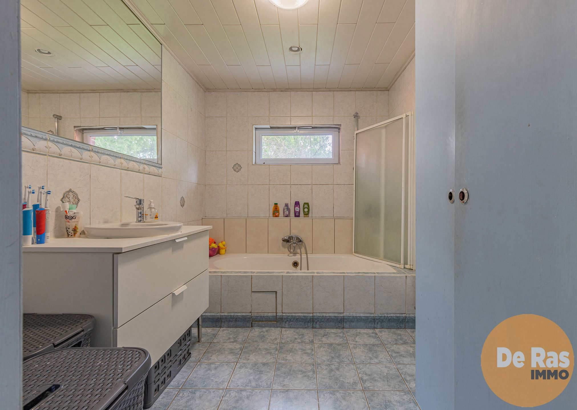 LEDE- Charmante 3-gevelwoning met 4 slaapkamers centrum. foto 16