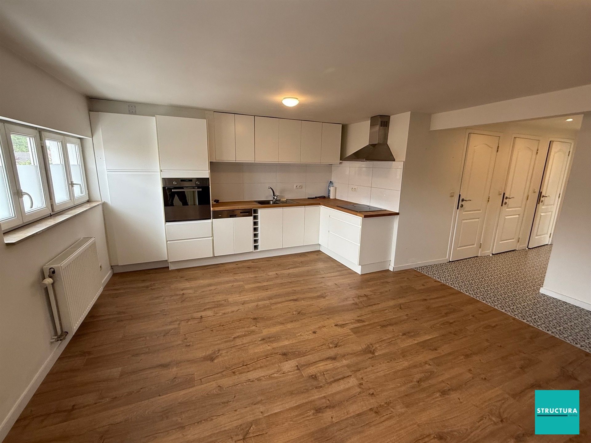 Volledig gerenoveerde duplex foto 2