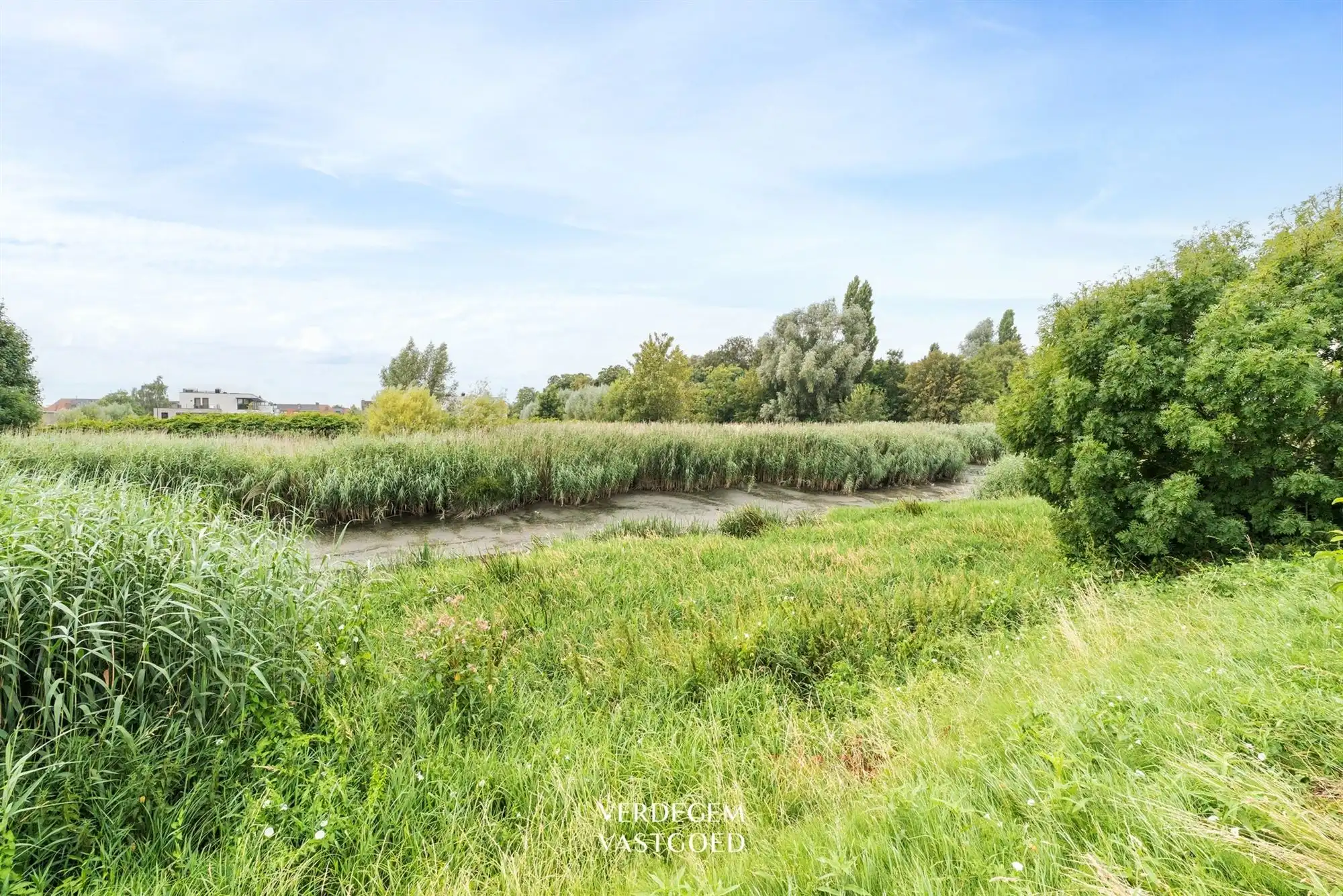 Karaktervolle woning met fijne tuin foto 15