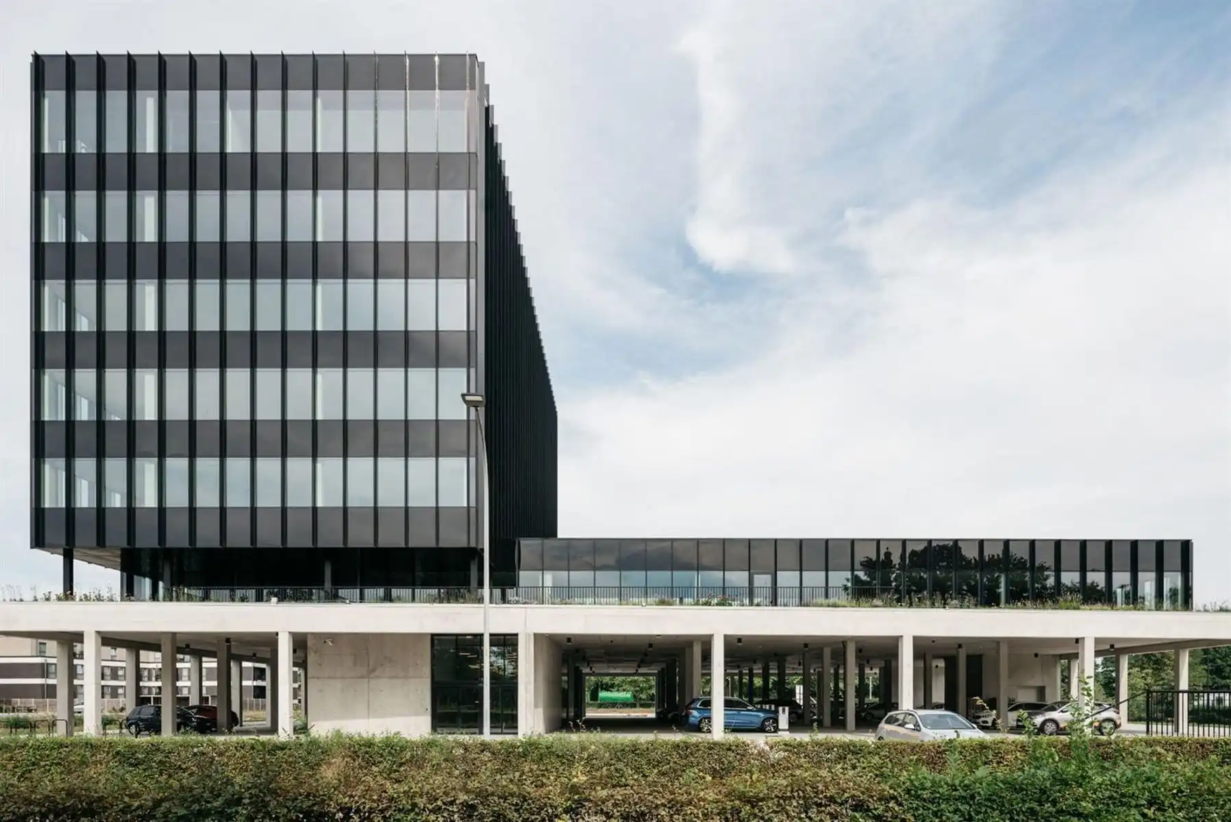 Kantoorruimte te huur in Square One – Geel foto 3