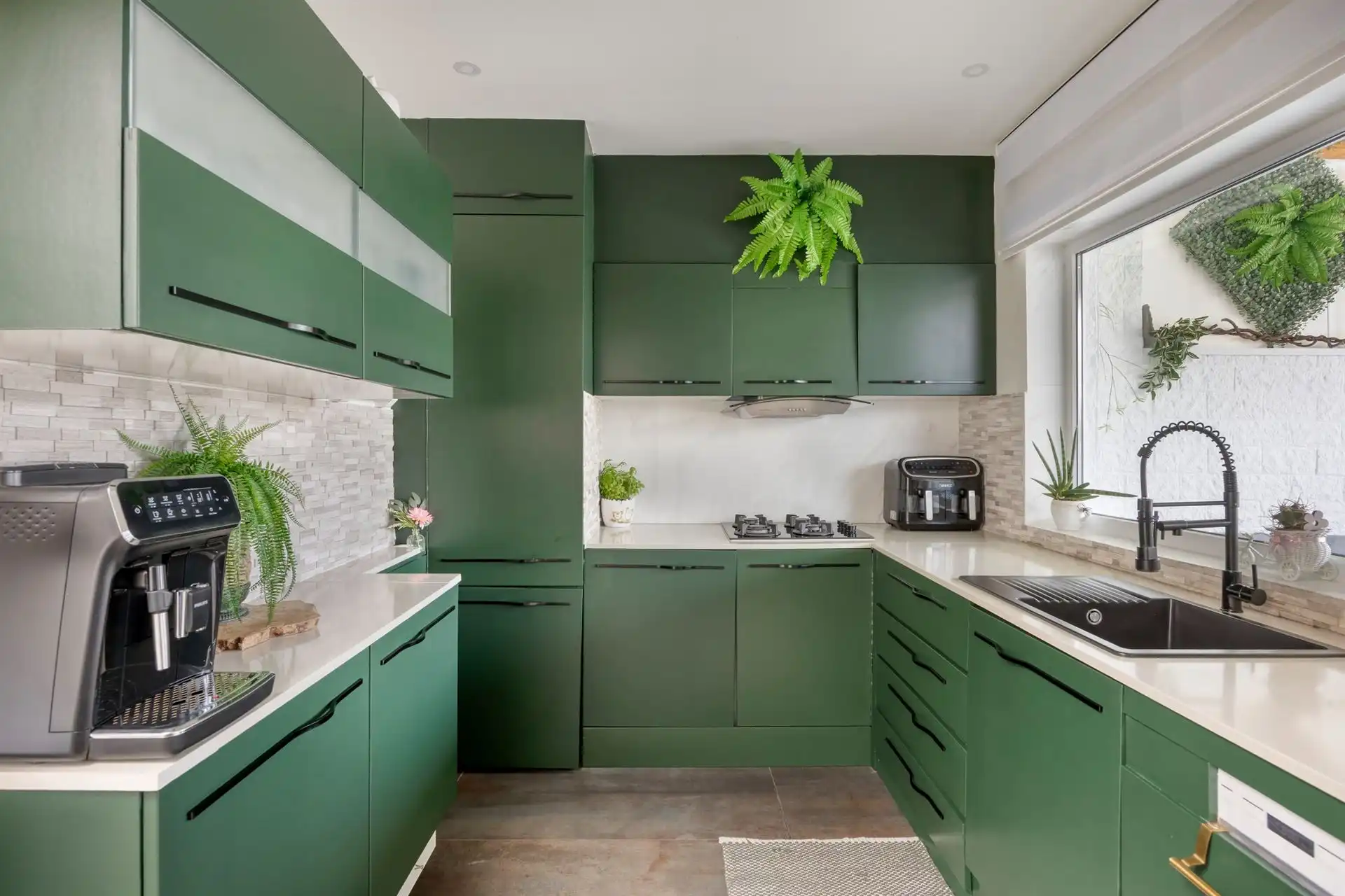 Instapklare woning met 3 (mog. 4) slaapkamers en tuin.  foto 11