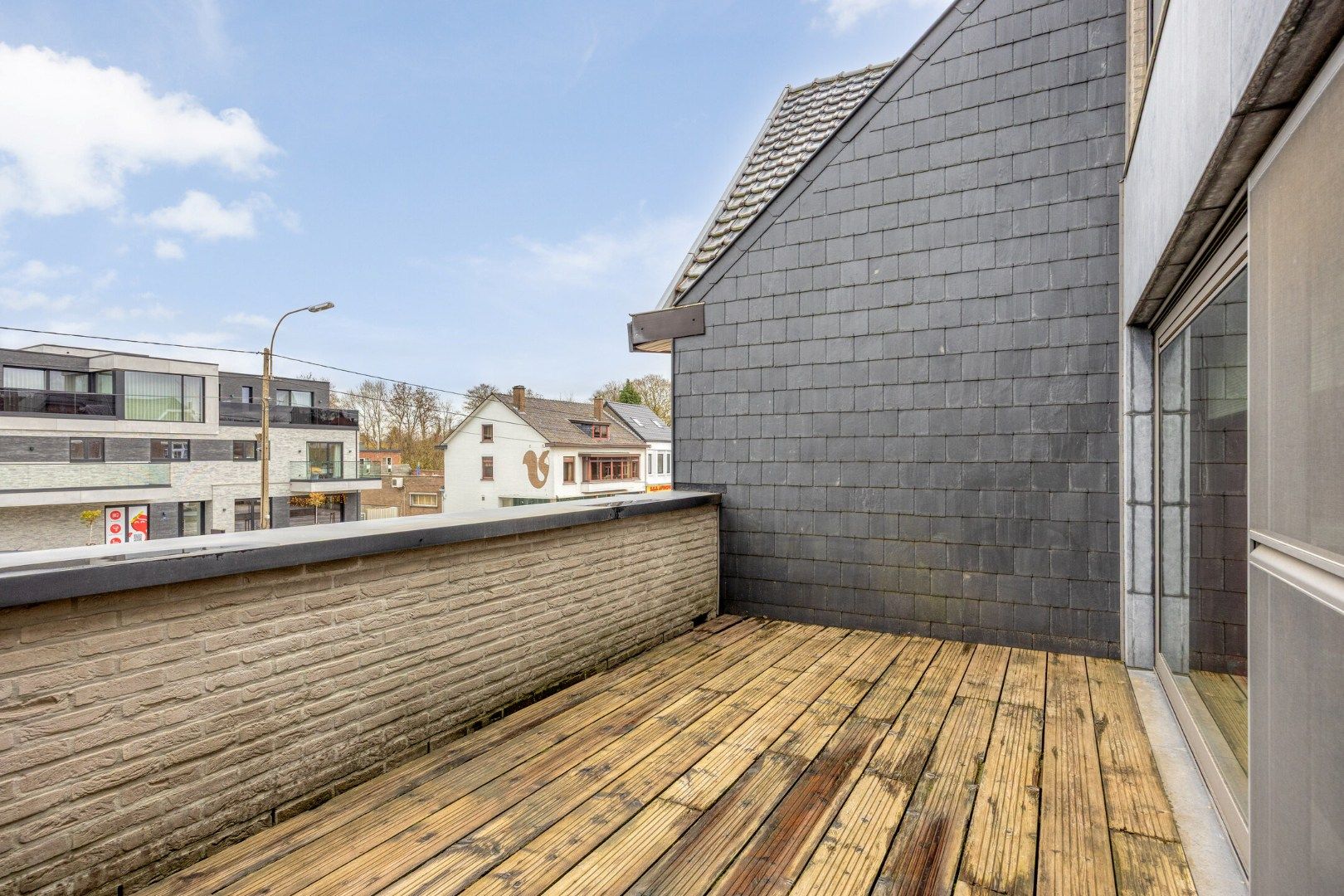 Knap appartement met 2 grote terrassen te Riemst-Zichen foto 6