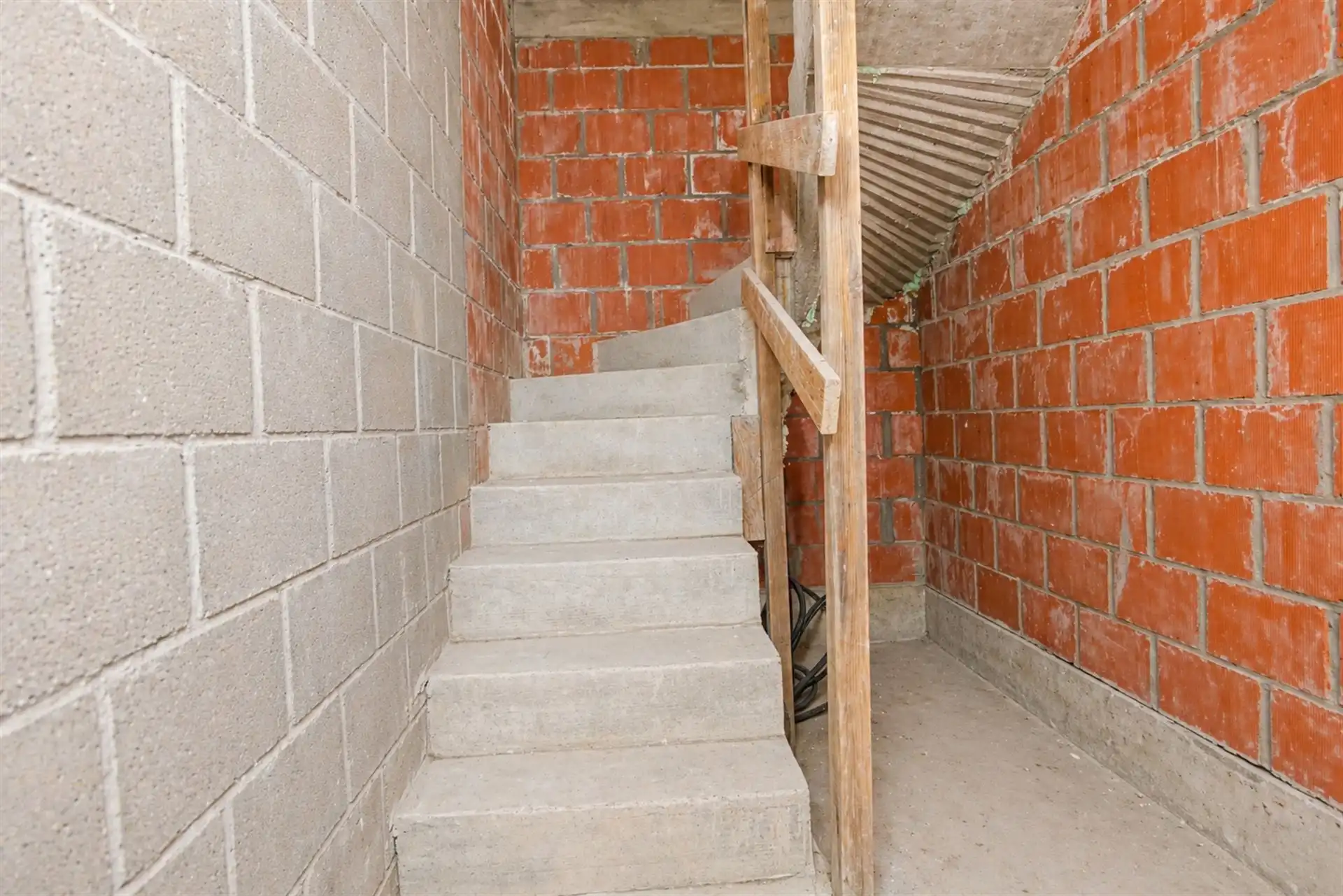 Nieuwbouwinvesteringsproject met 5 appartementen in Moerbeke foto 10