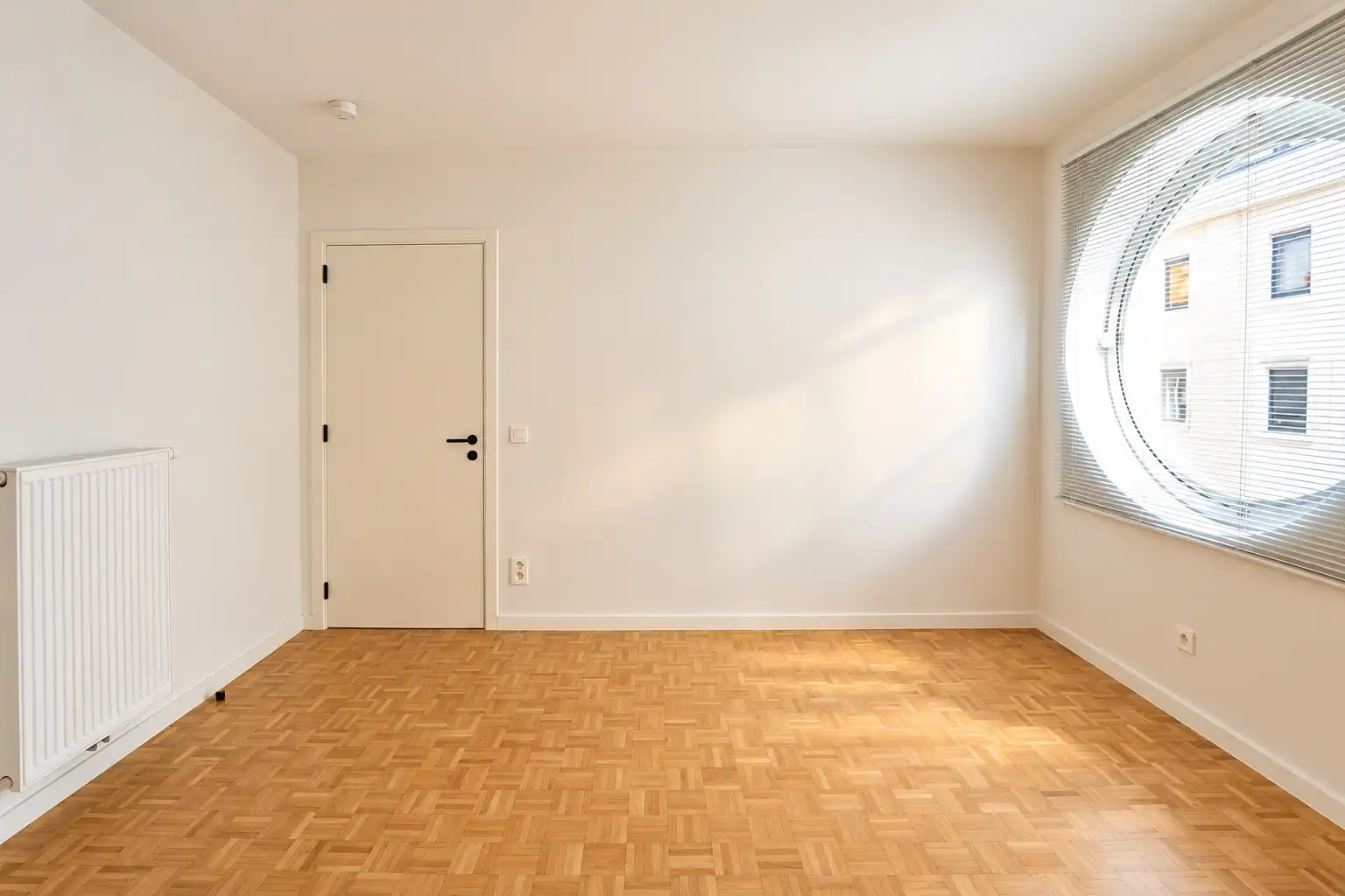 Gerenoveerd 2-slaapkamerappartement met uitzicht op Sint-Baafskathedraal foto 18