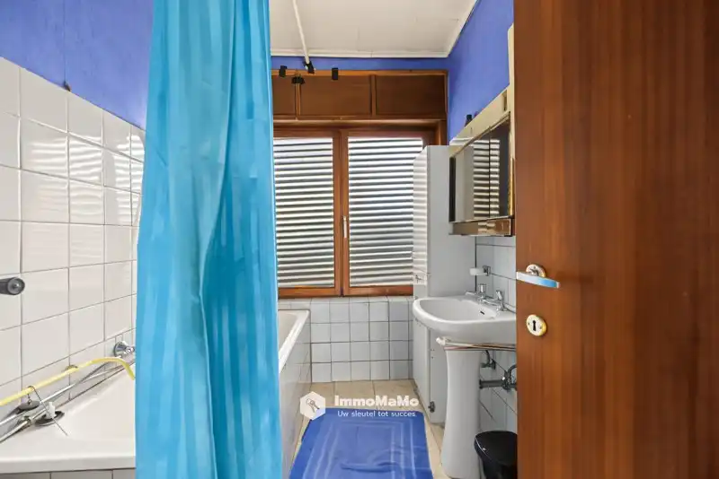 HUIS TE KOOP MET 4 SLAAPKAMERS IN LOCHRISTI (WACHTEBEKE) foto 9
