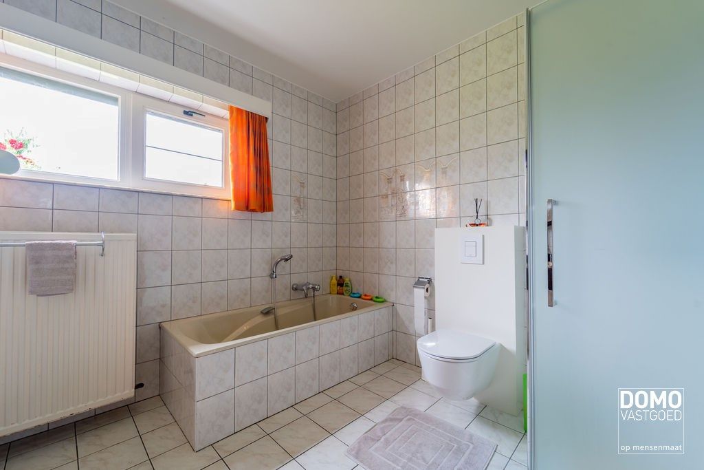 UNIEKE WONING MET 2 RUIME LOODSEN OP PERCEEL VAN 58A49CA foto 14