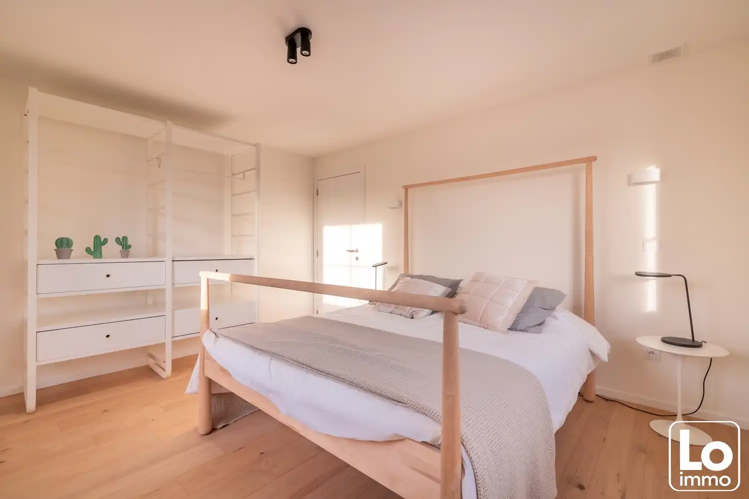 Nieuwbouwwoning met prachtig verzicht nabij centrum Lochristi foto 12