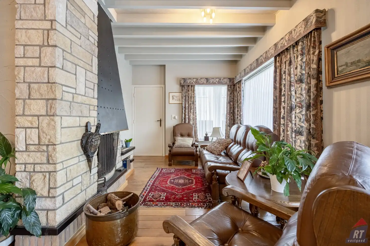 Charmante woning met zwembad op toplocatie in Sint-Truiden foto 6