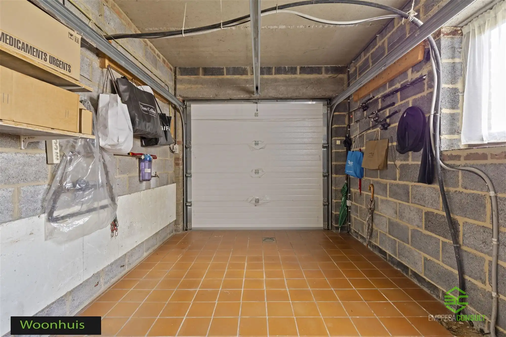 Ruime woning met 8 slpk + 1 magazijn op 21a 24ca! foto 22