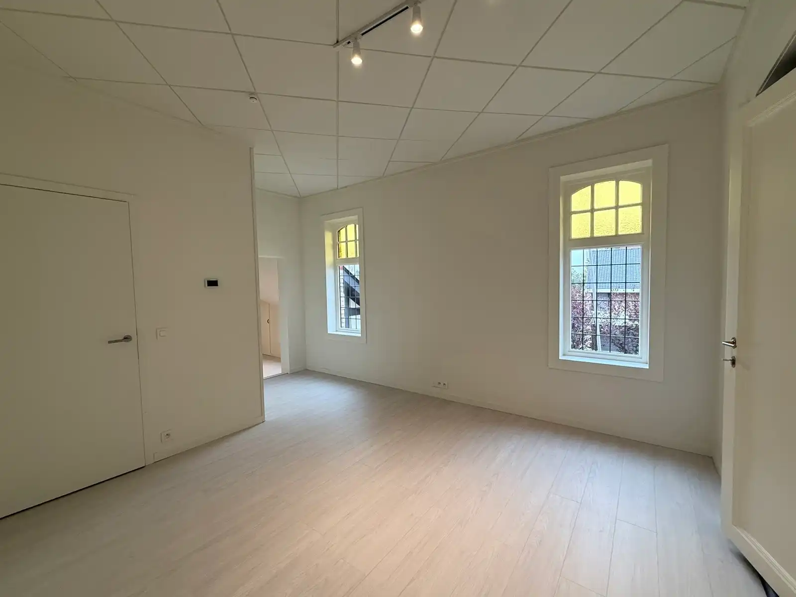 Karaktervol, volledig instapklaar appartement foto 6