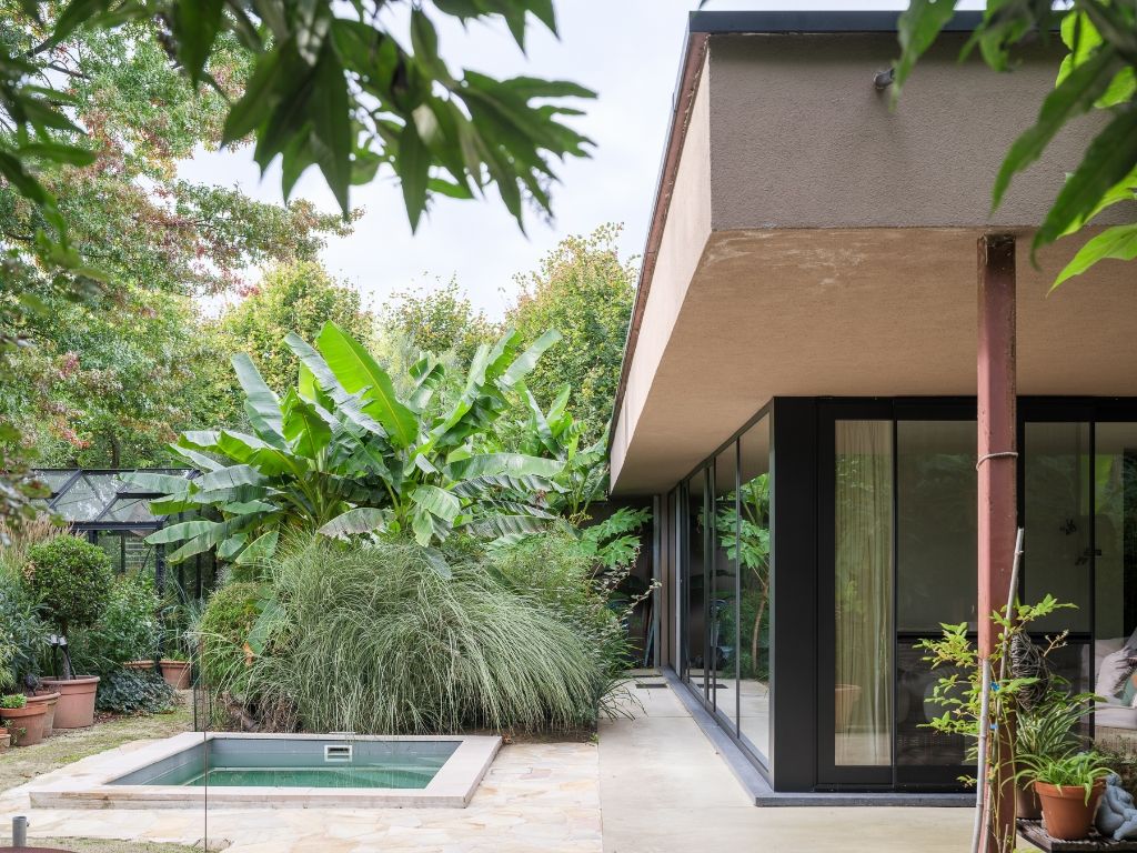 Twee uitzonderlijke bungalowvilla’s op één groen perceel van 3.241 m² in een residentiële wijk in De Pinte. foto 36