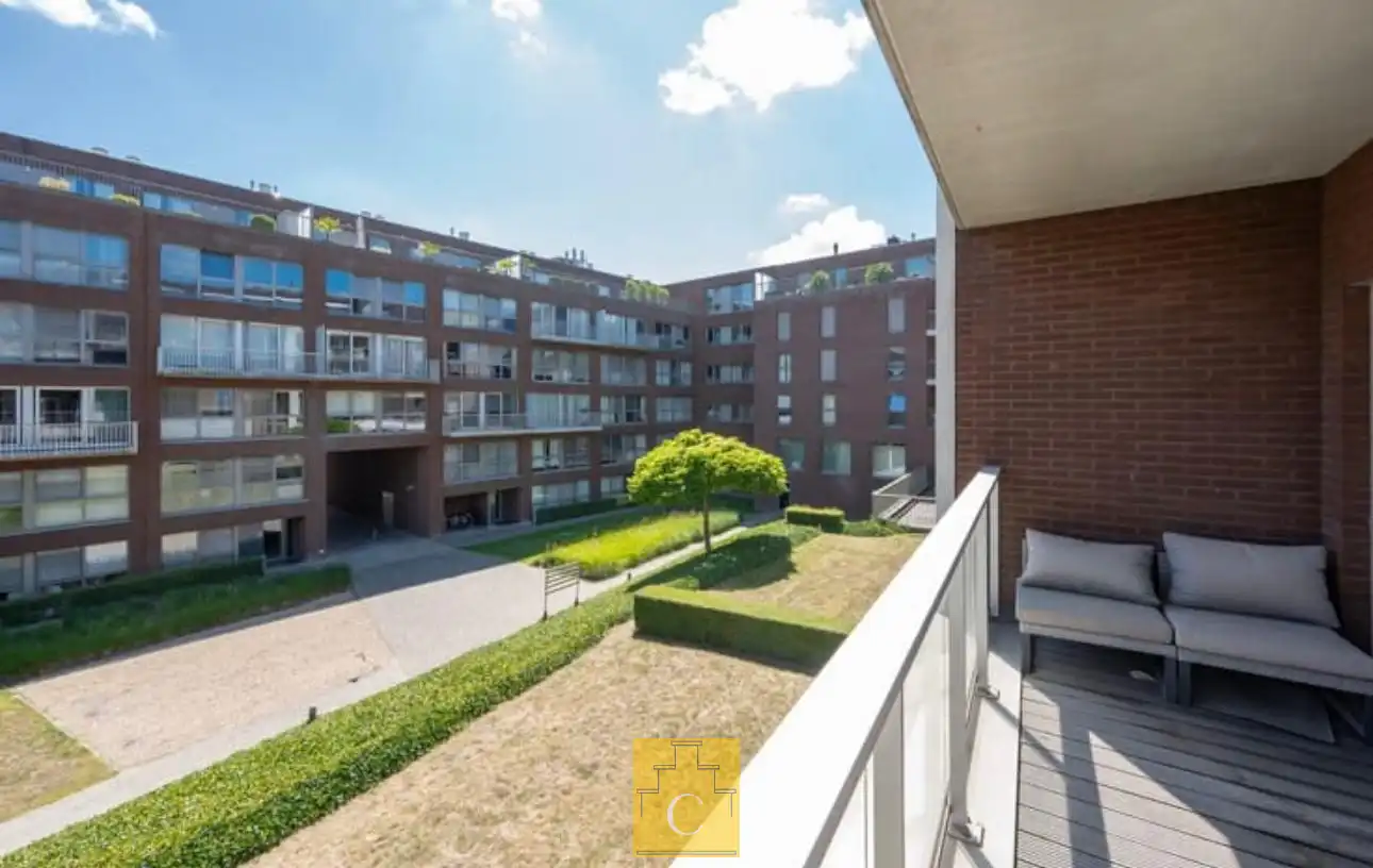 Appartement met zicht op Damse Vaart met terras en autostandplaats foto 13