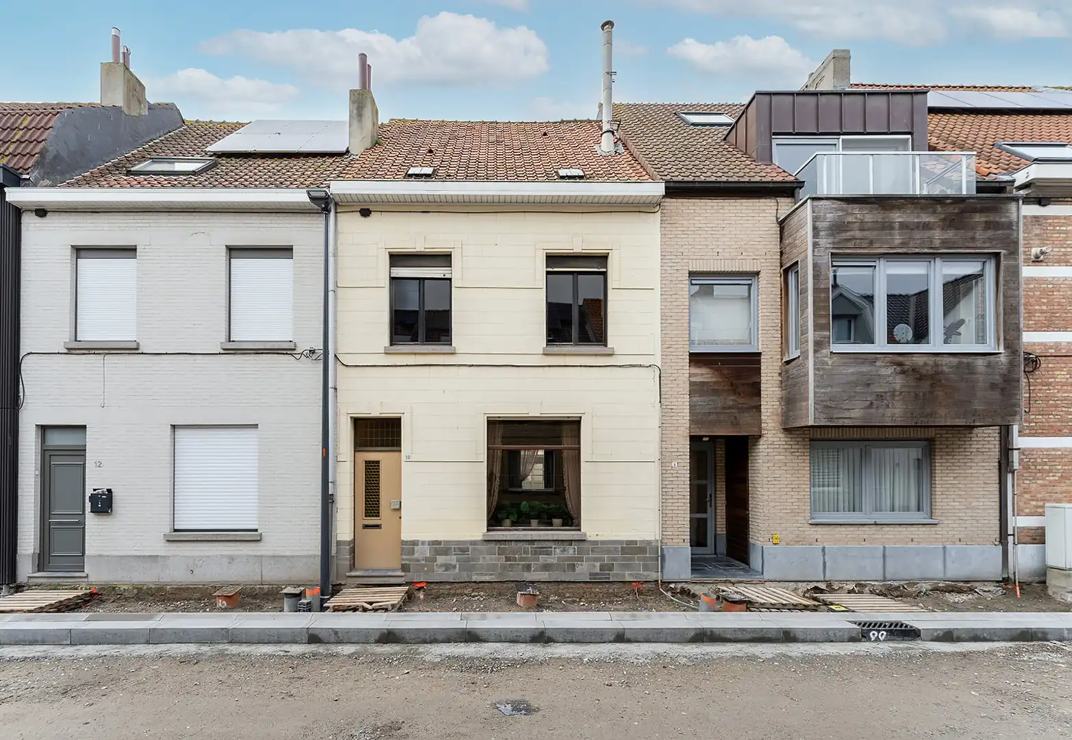 Hoofdfoto van de publicatie: Ruime gezinswoning met 4 slaapkamers in het hart van Heist.