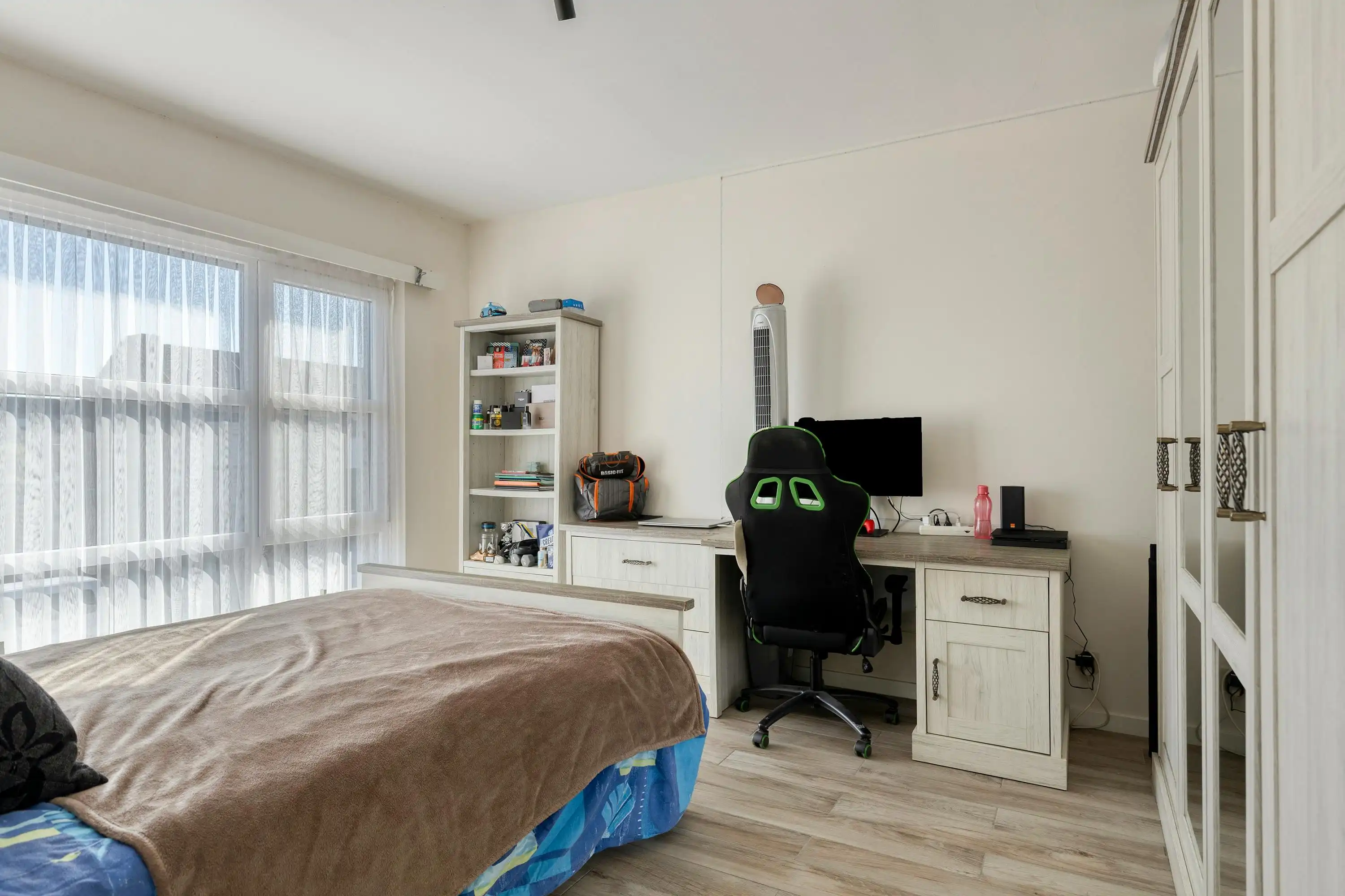 Huis te koop met 3 slaapkamers in Stabroek! foto 12