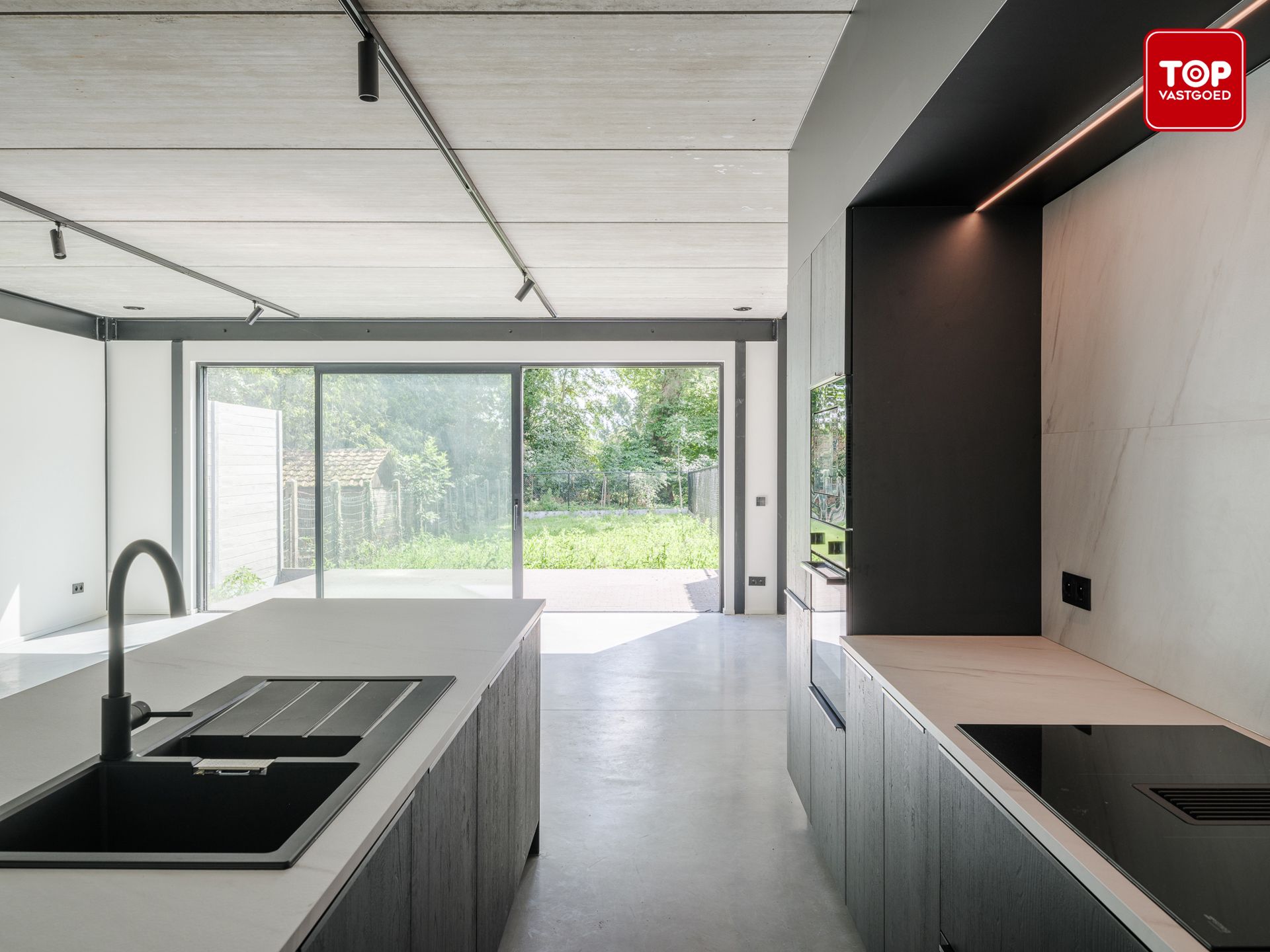 Energiezuinige (A+) designwoning met 3 slaapkamers, zonnige tuin en luxueuze betonafwerking in Vlierzele foto 7