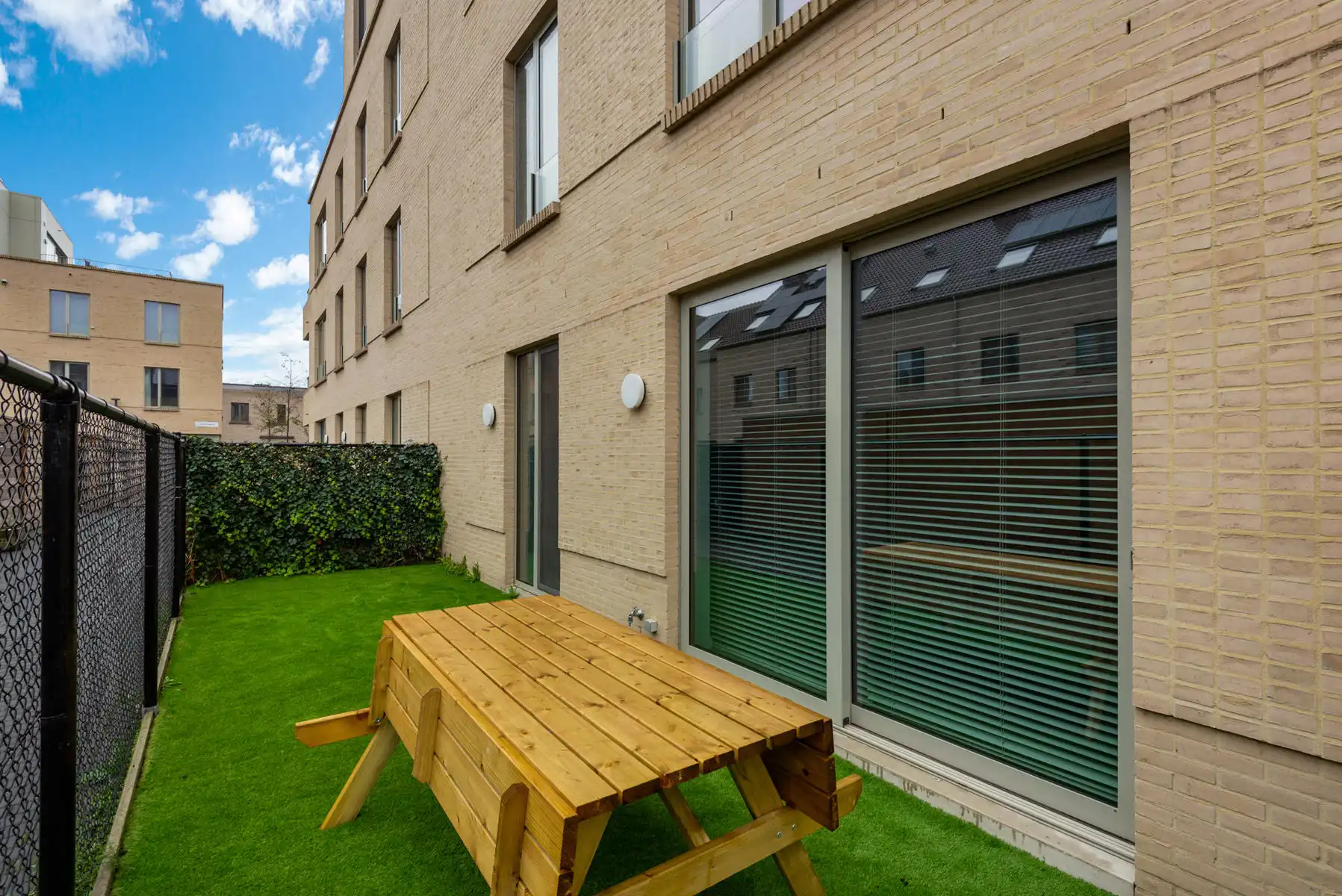 Nieuwbouw appartement met tuin en parking! foto 5