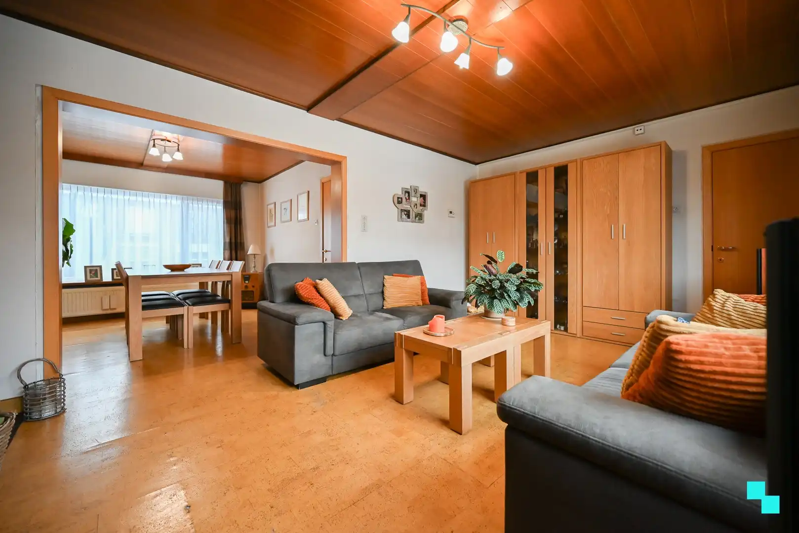 Verrassend ruime ééngezinswoning in Emelgem foto 3