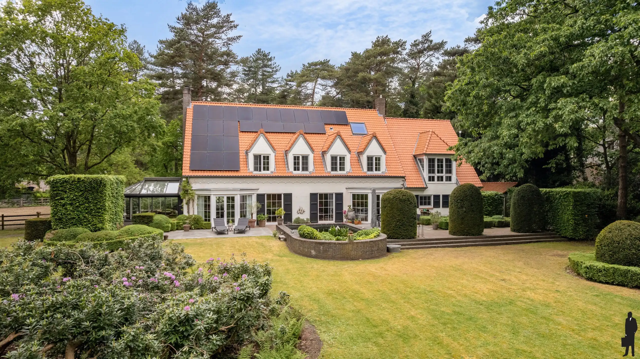 Topgelegen villa met zwembad en paddock!  foto 58