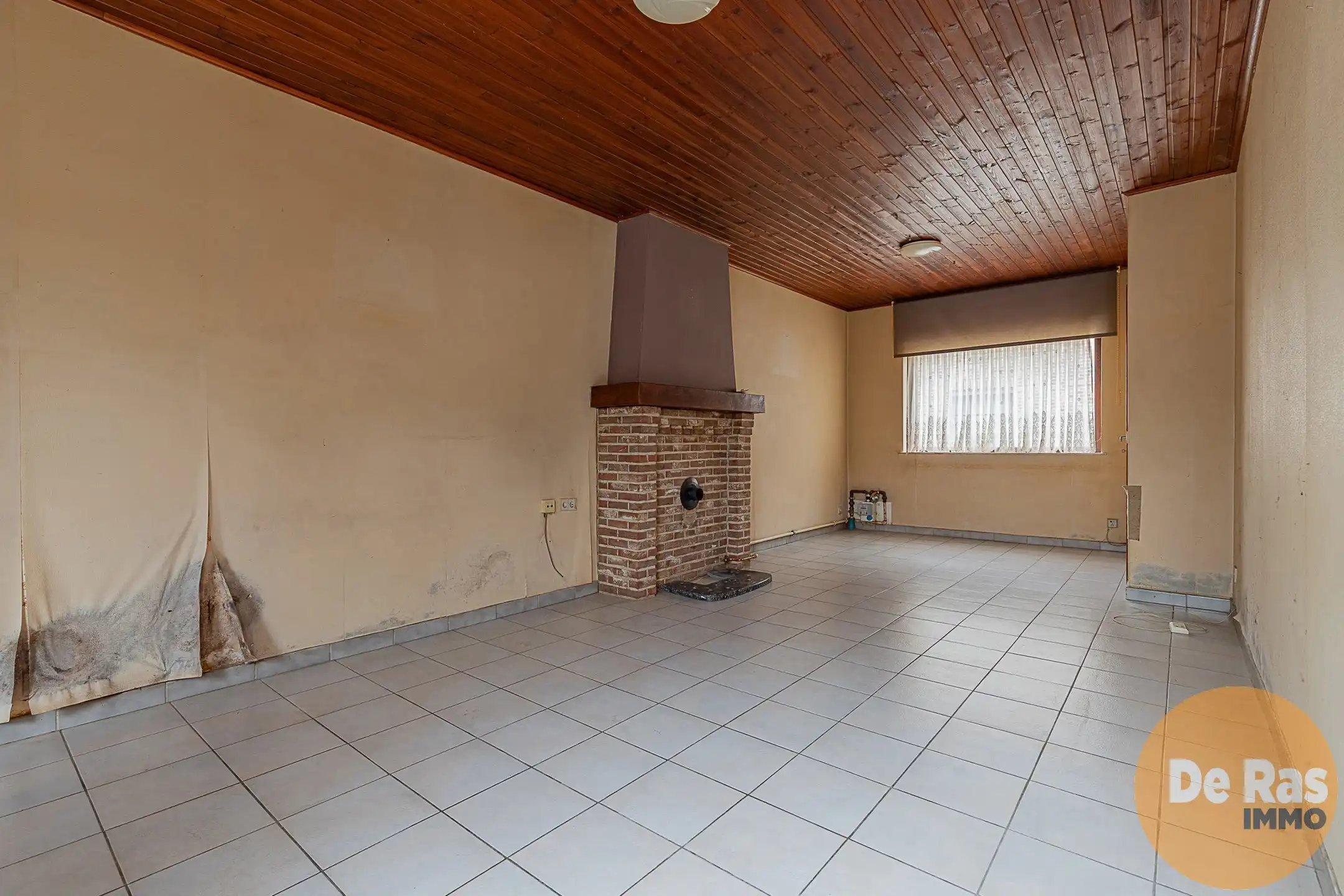 LEDE Centraal gelegen renovatiewoning met terras foto 7