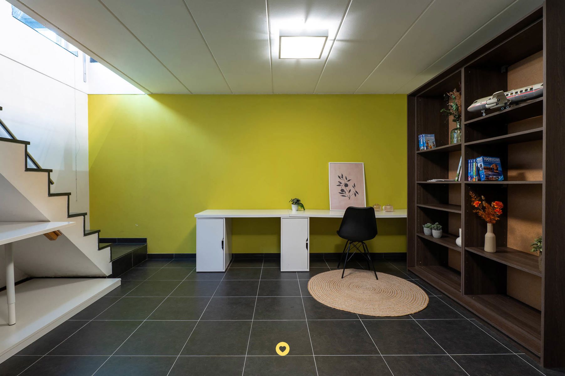 Rustig gelegen instapklare HOB met 4 SLK's, bureau en tuin foto 17