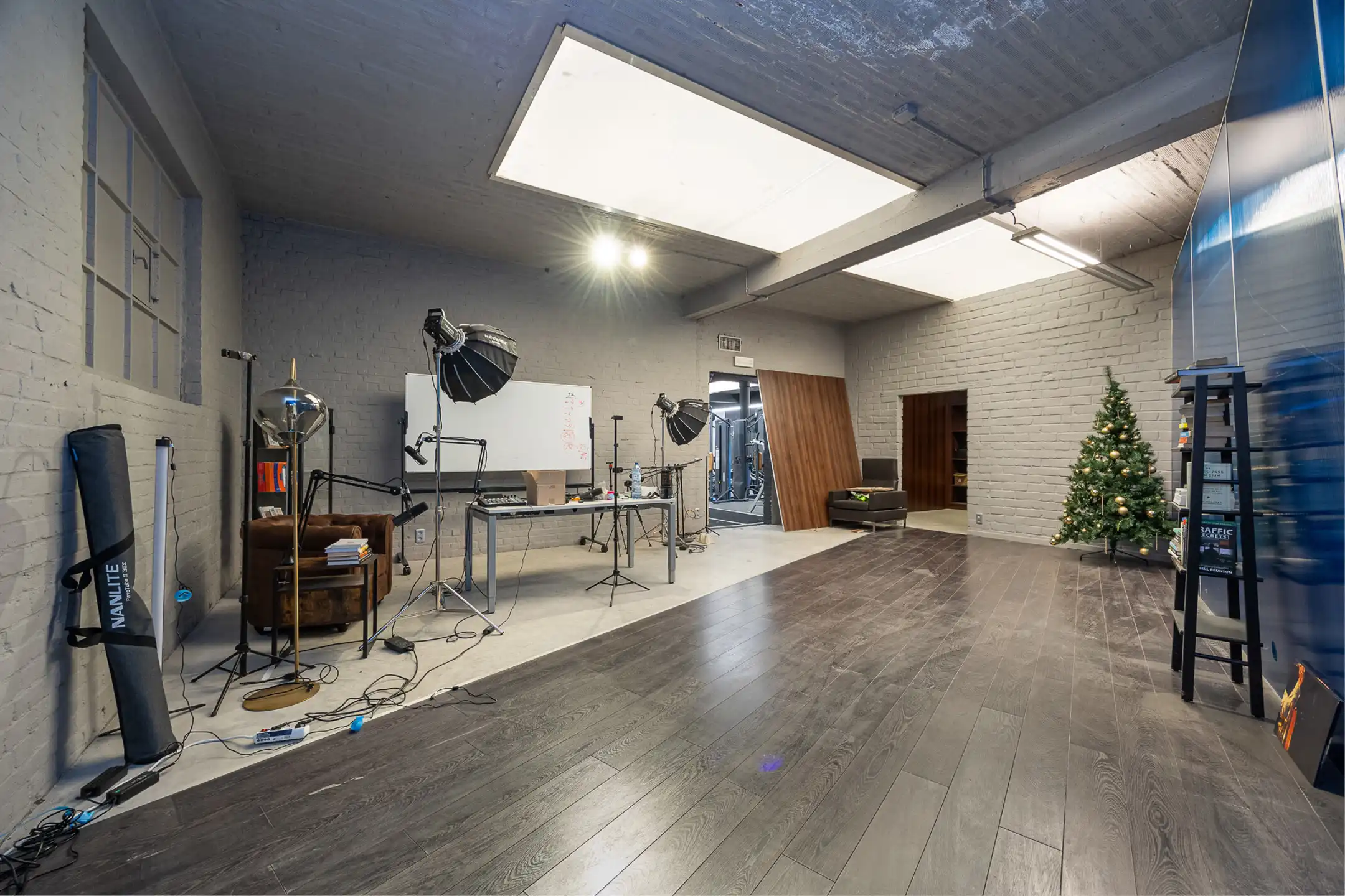 Loft met magazijn en kantoorruimte te Bonheiden foto 30