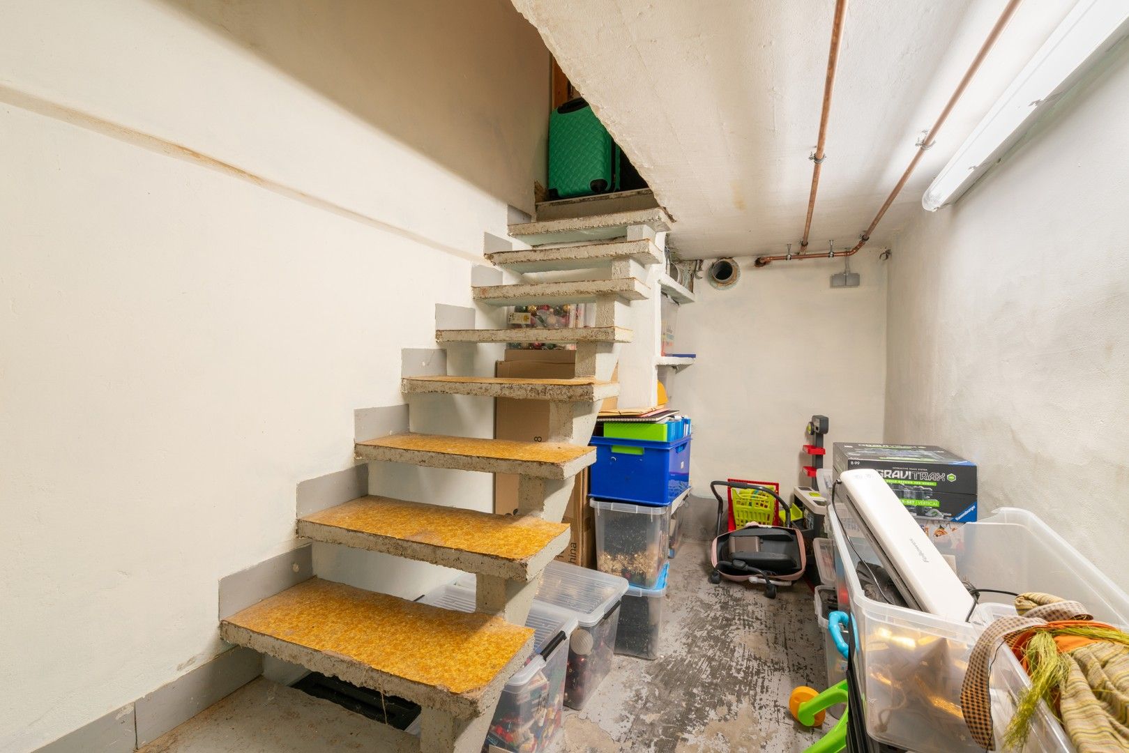 Lichtrijke, volledig gerenoveerde woning op rustige locatie met vlotte bereikbaarheid foto 16